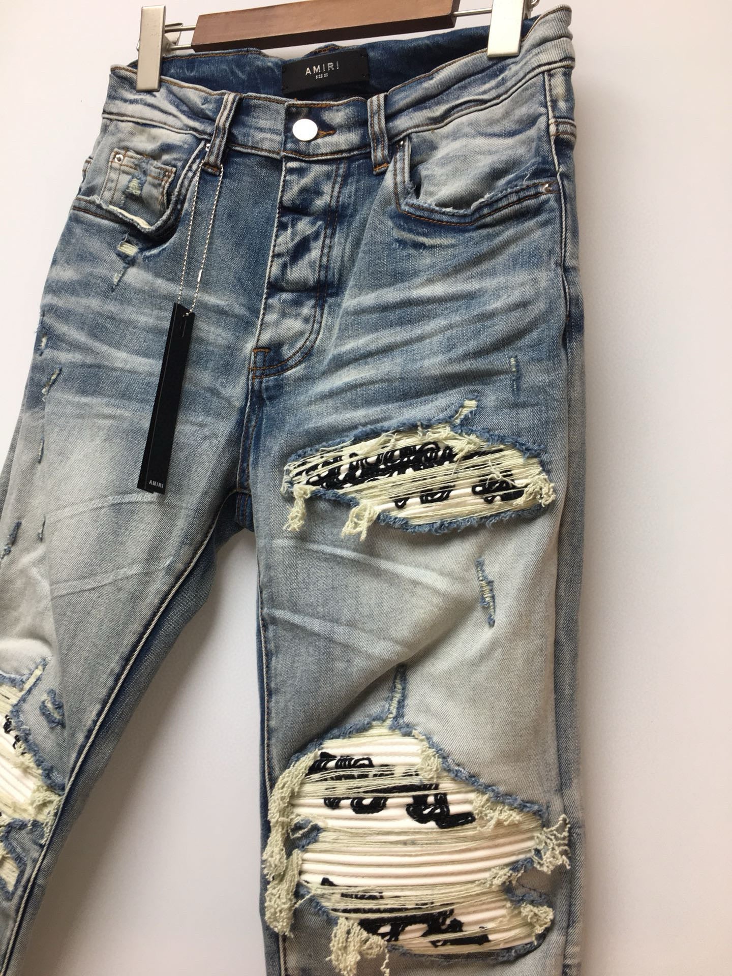 Amiri Jeans