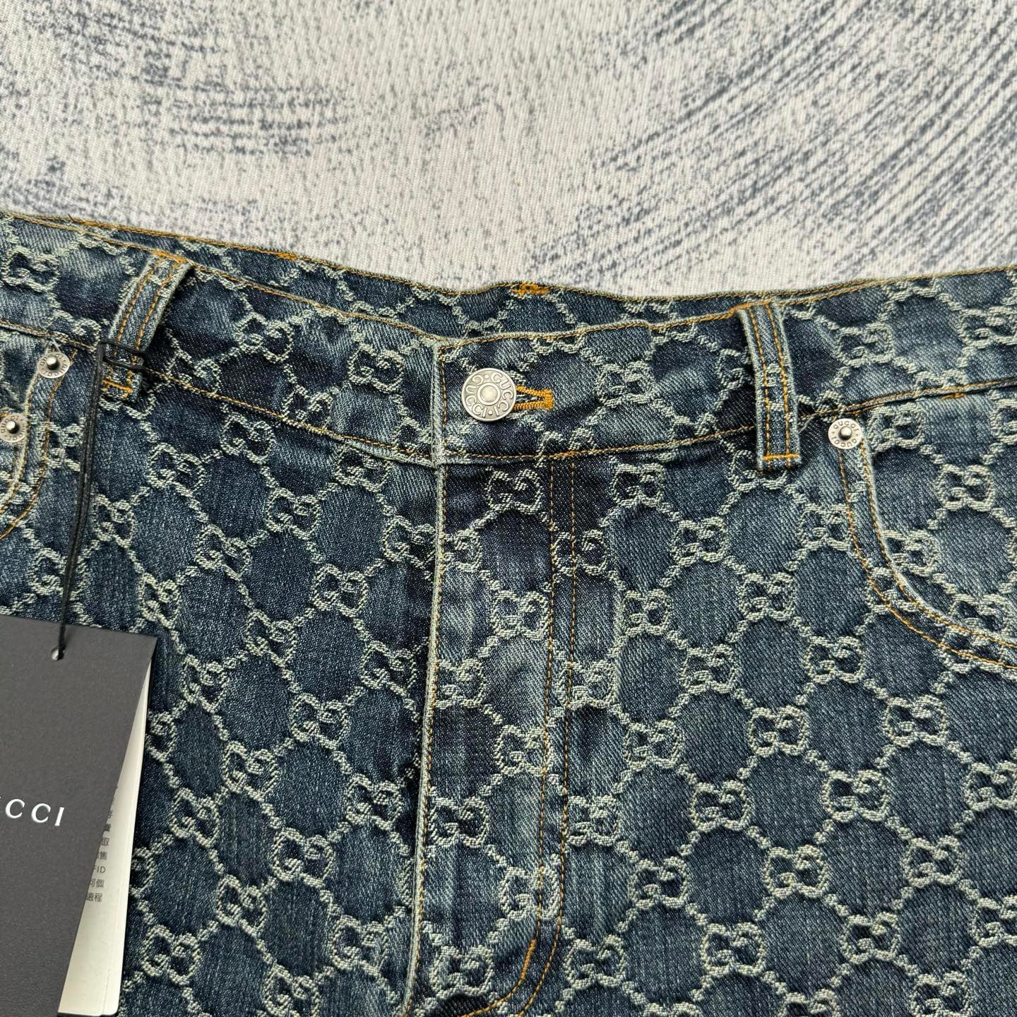 Gucci Short Jeans