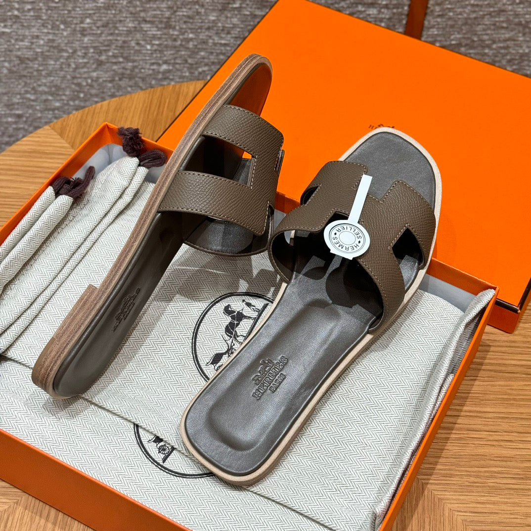 Hermes Sandals