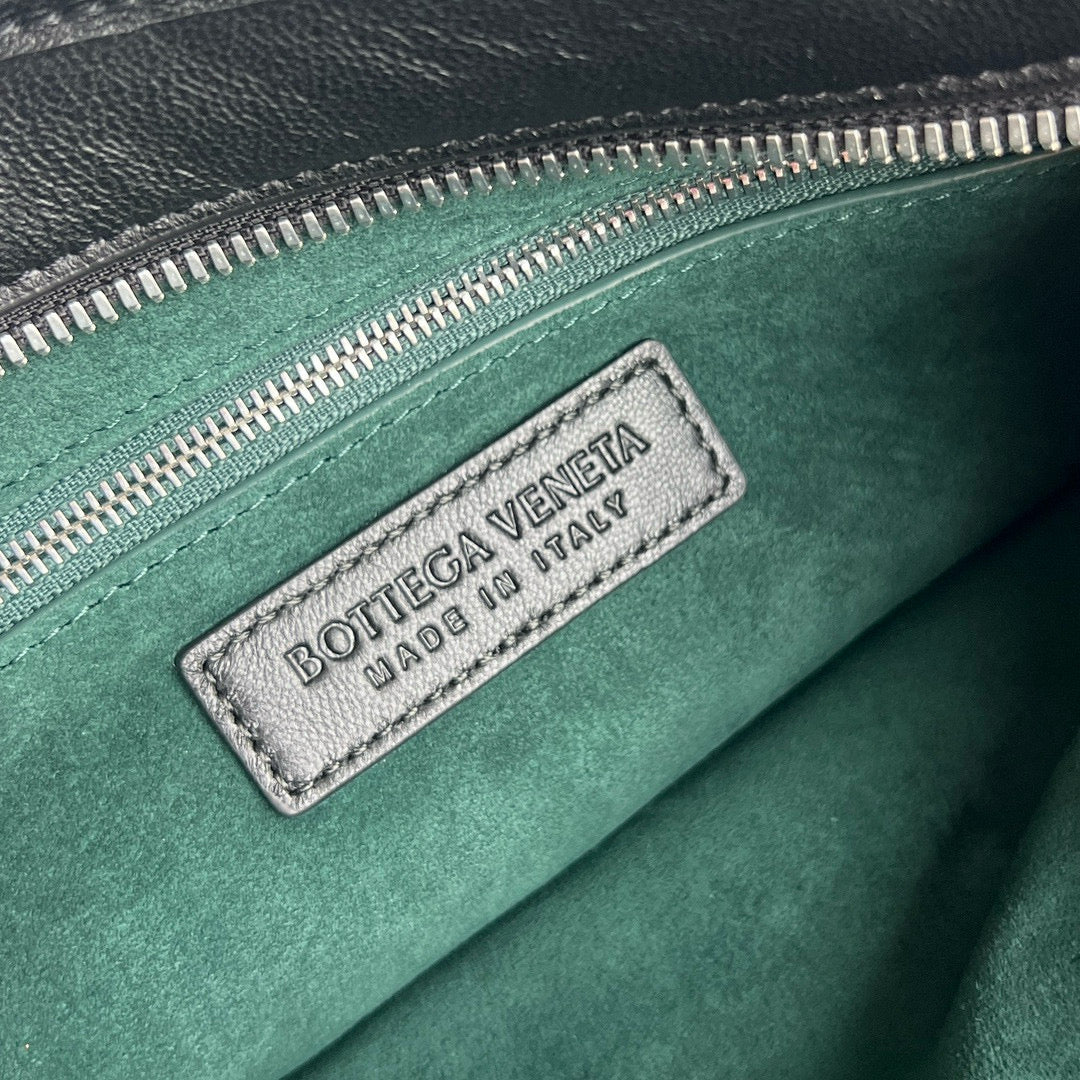 BV Woven 27x17x2.5CM