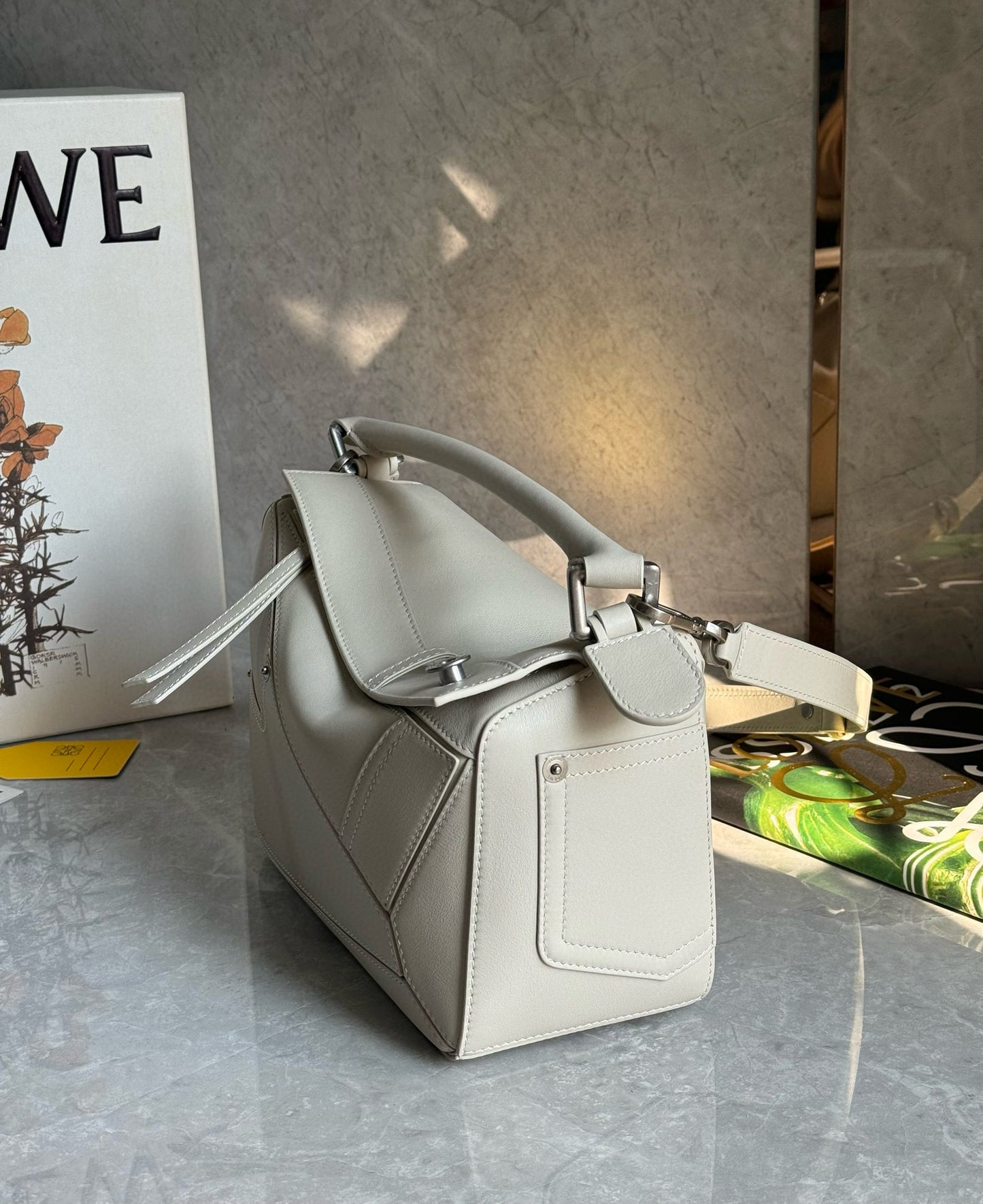 Loewe Puzzle Panta Shoulder Bag(24x10.5x16.5cm)