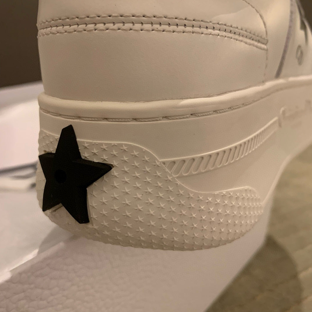 Dior Sneakers