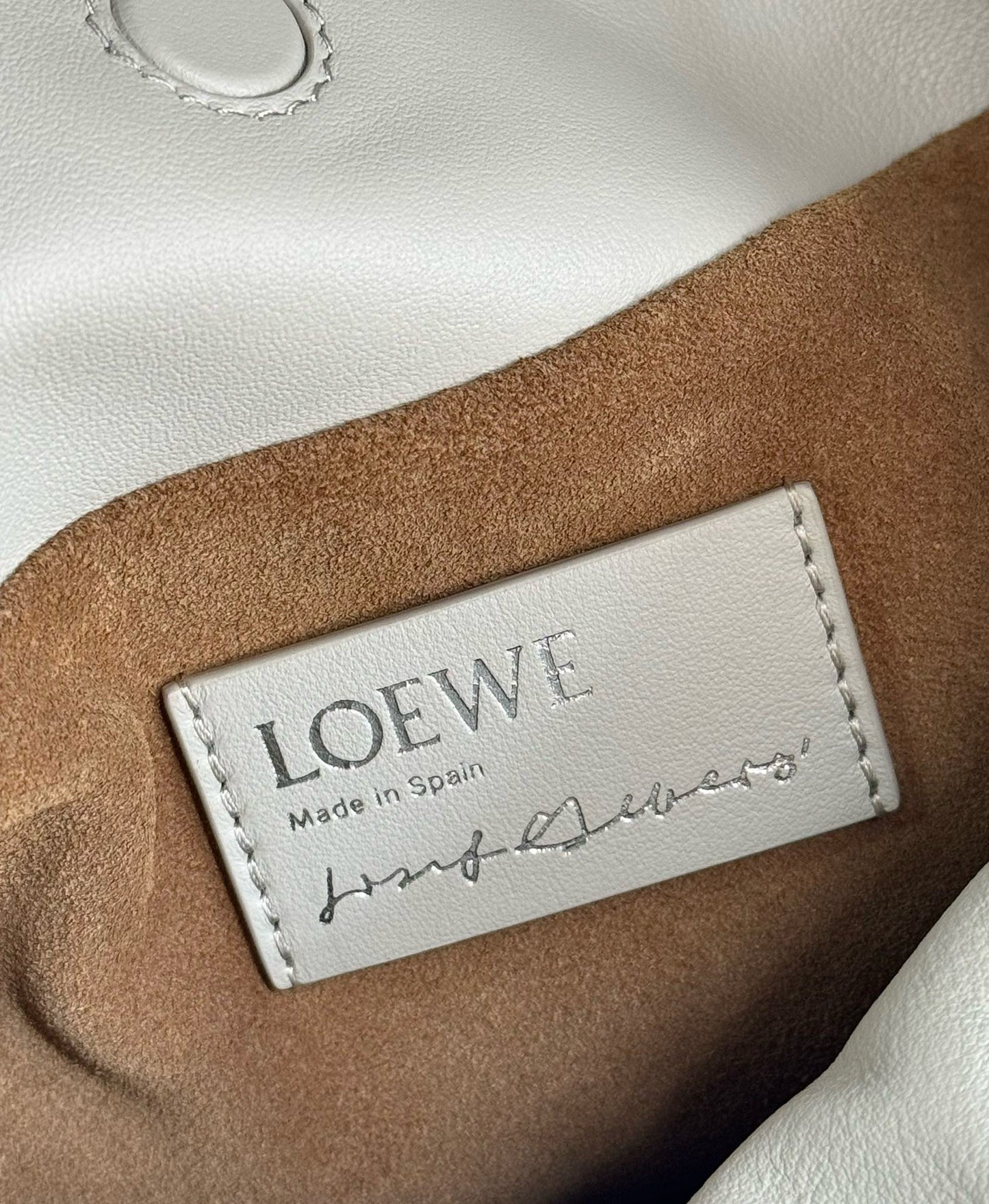 Loewe FW25 Flamenco Lucky Bag(30x24.5x10.5cm)