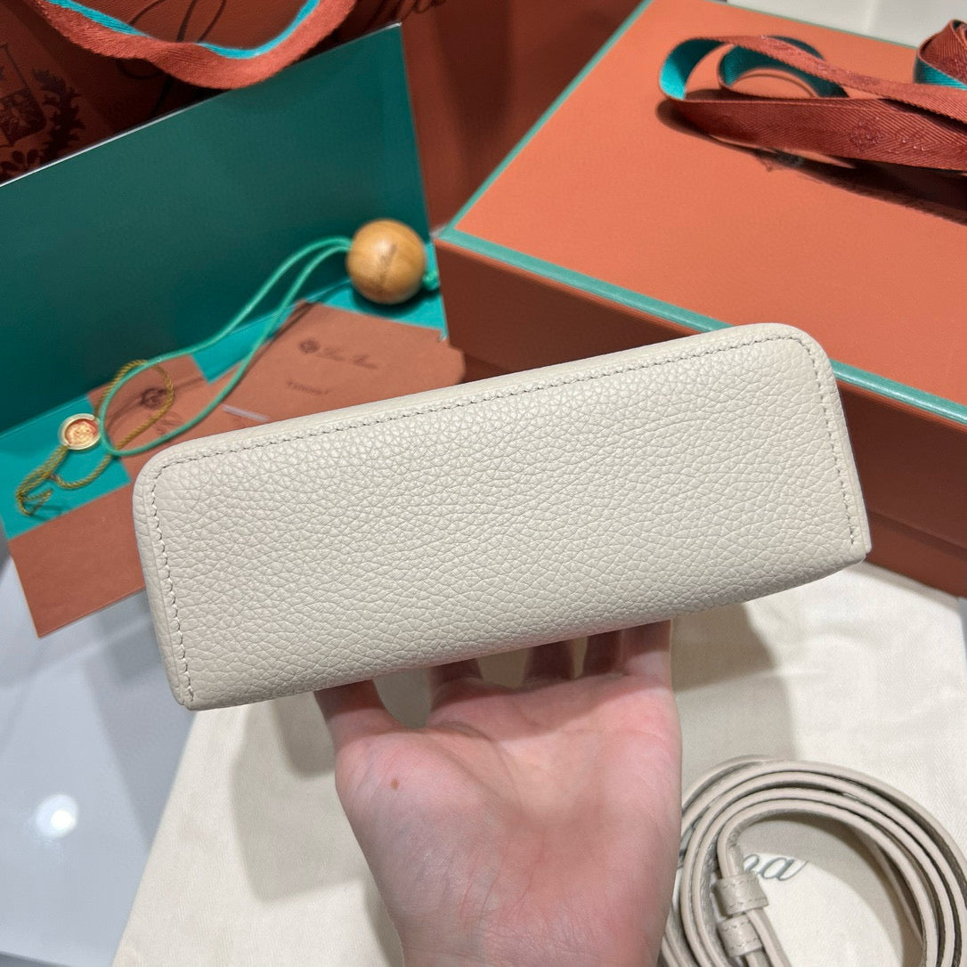 Loro Piana 16 Classic Bag