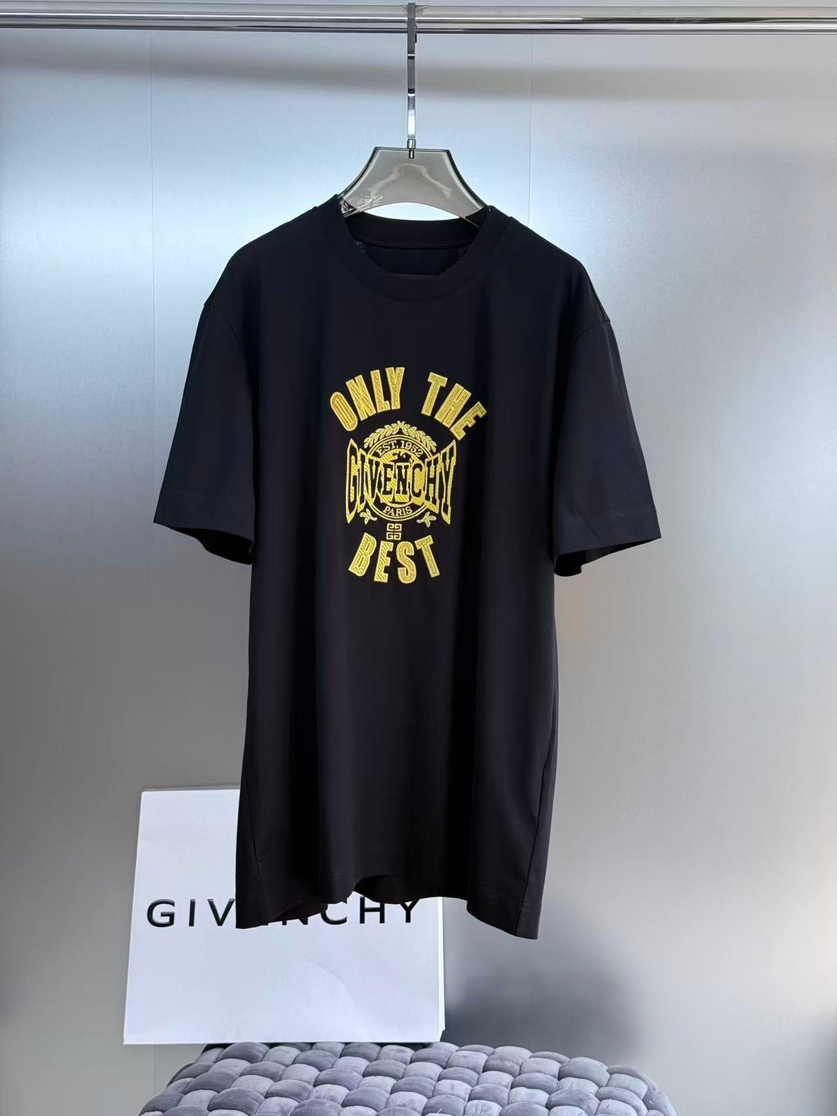 Givenchy T-Shirt