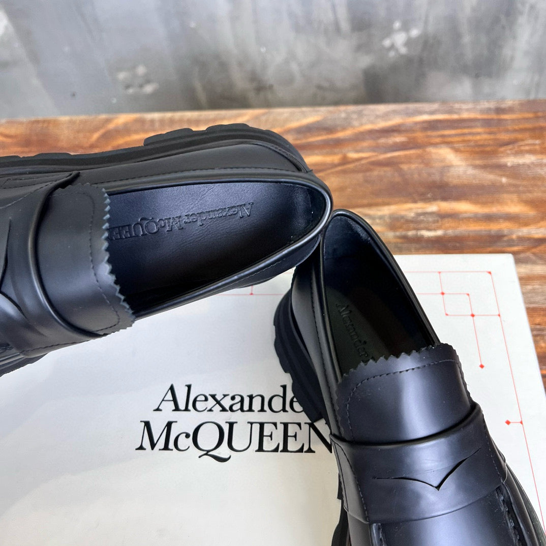 Alexander McQueen Loafers