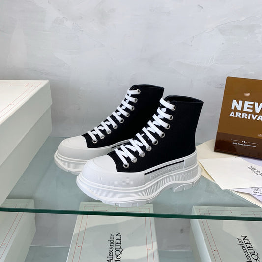 Alexander McQueen Sneakers