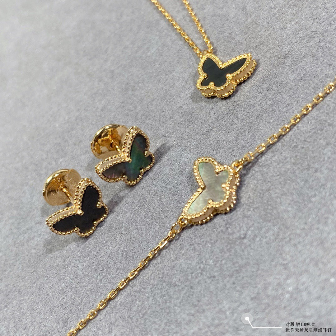 Van Cleef & Arpels Earrings