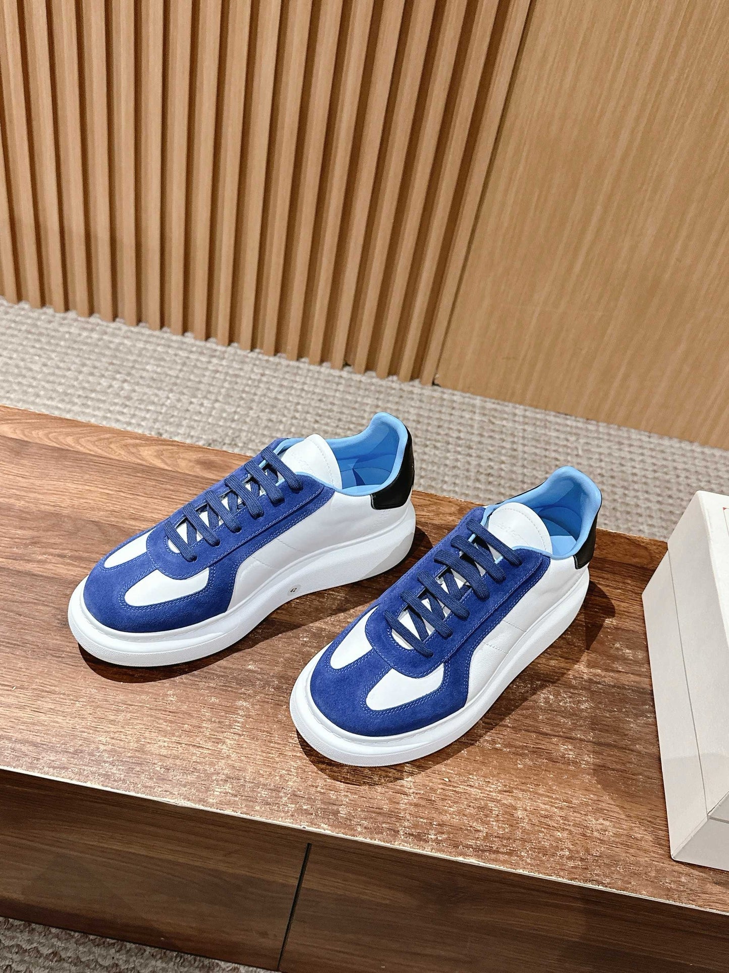 Alexander McQueen Sneakers