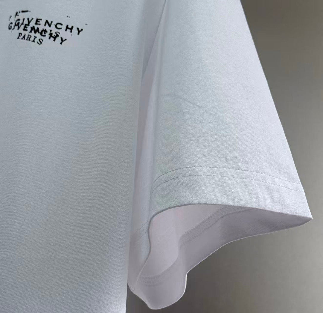 Givenchy T-Shirt
