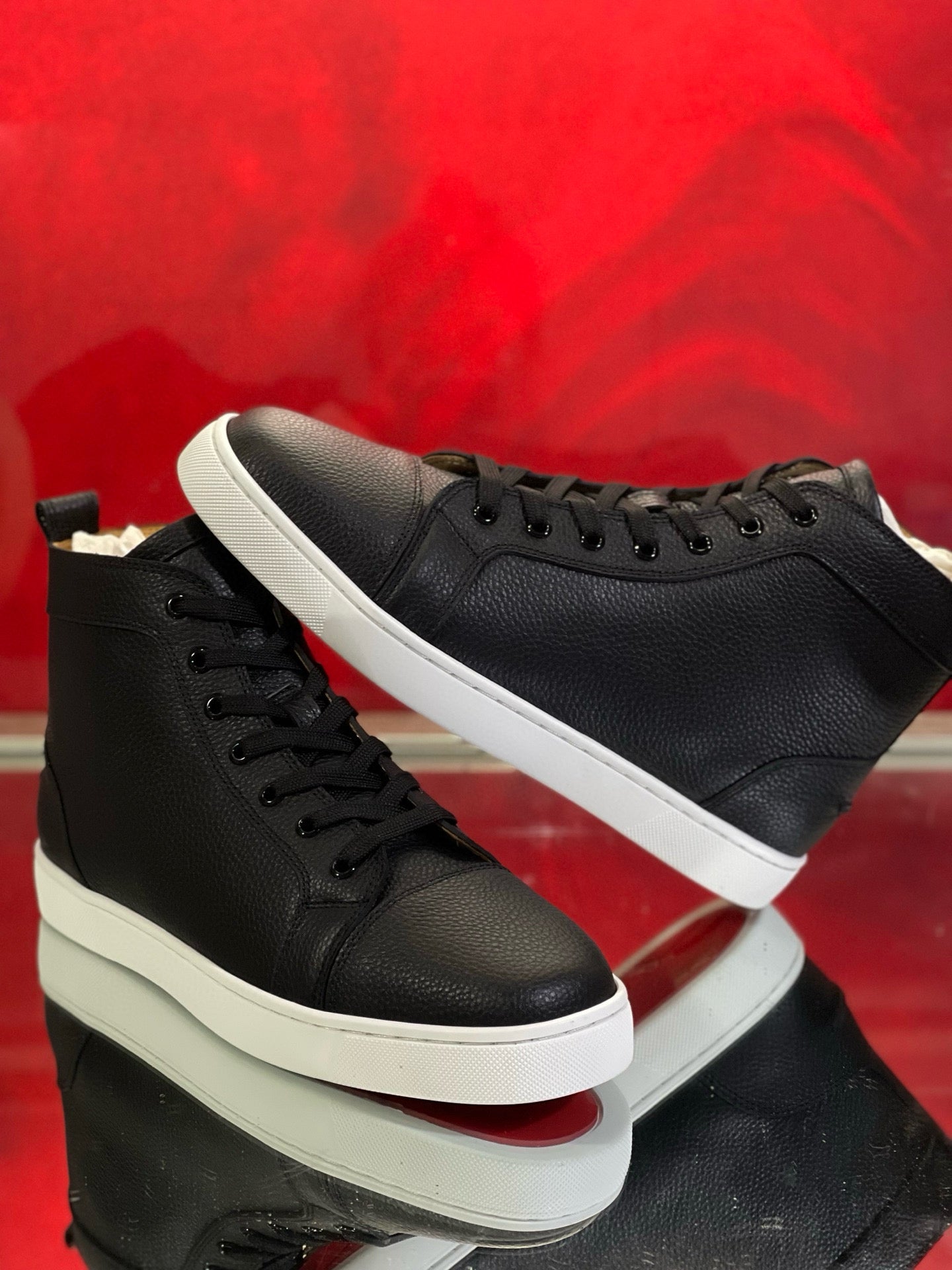 Christian Louboutin Sneakers