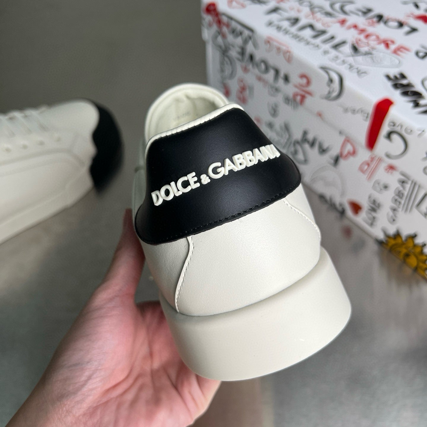 DG Sneakers