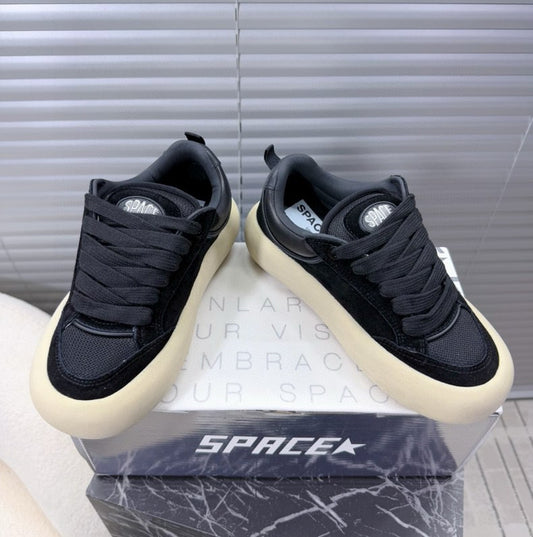 Golden Goose Sneaker