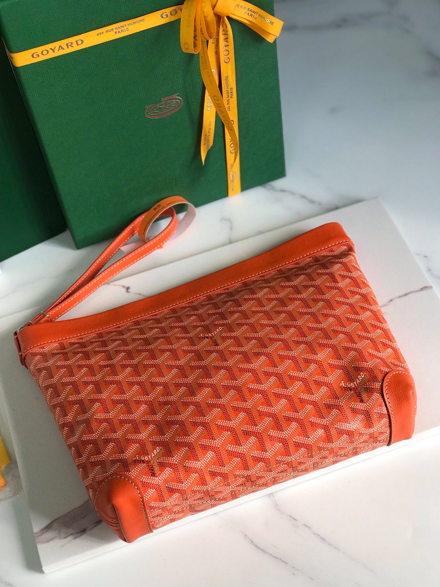 Goyard Conti