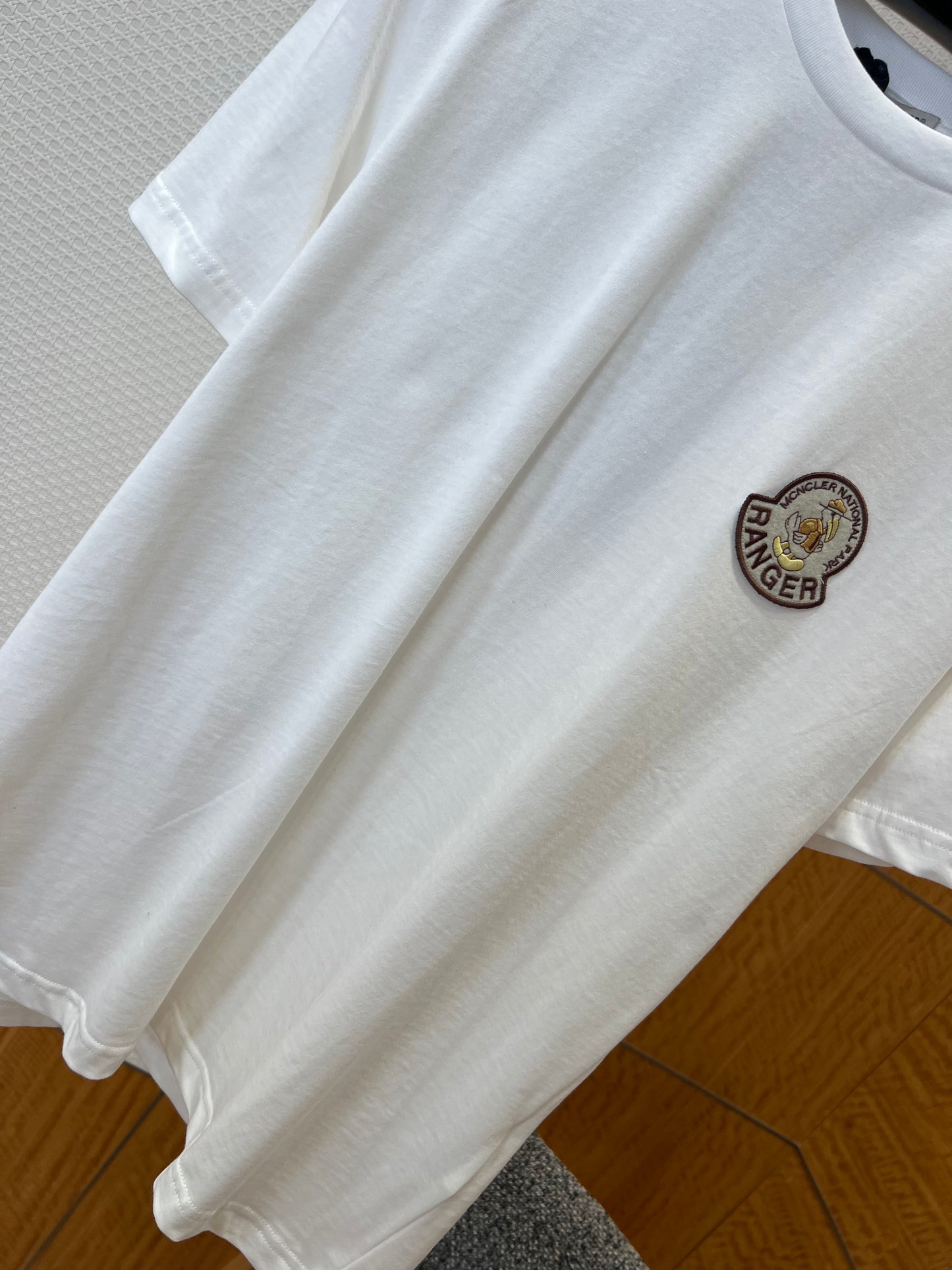 Moncler T-shirt