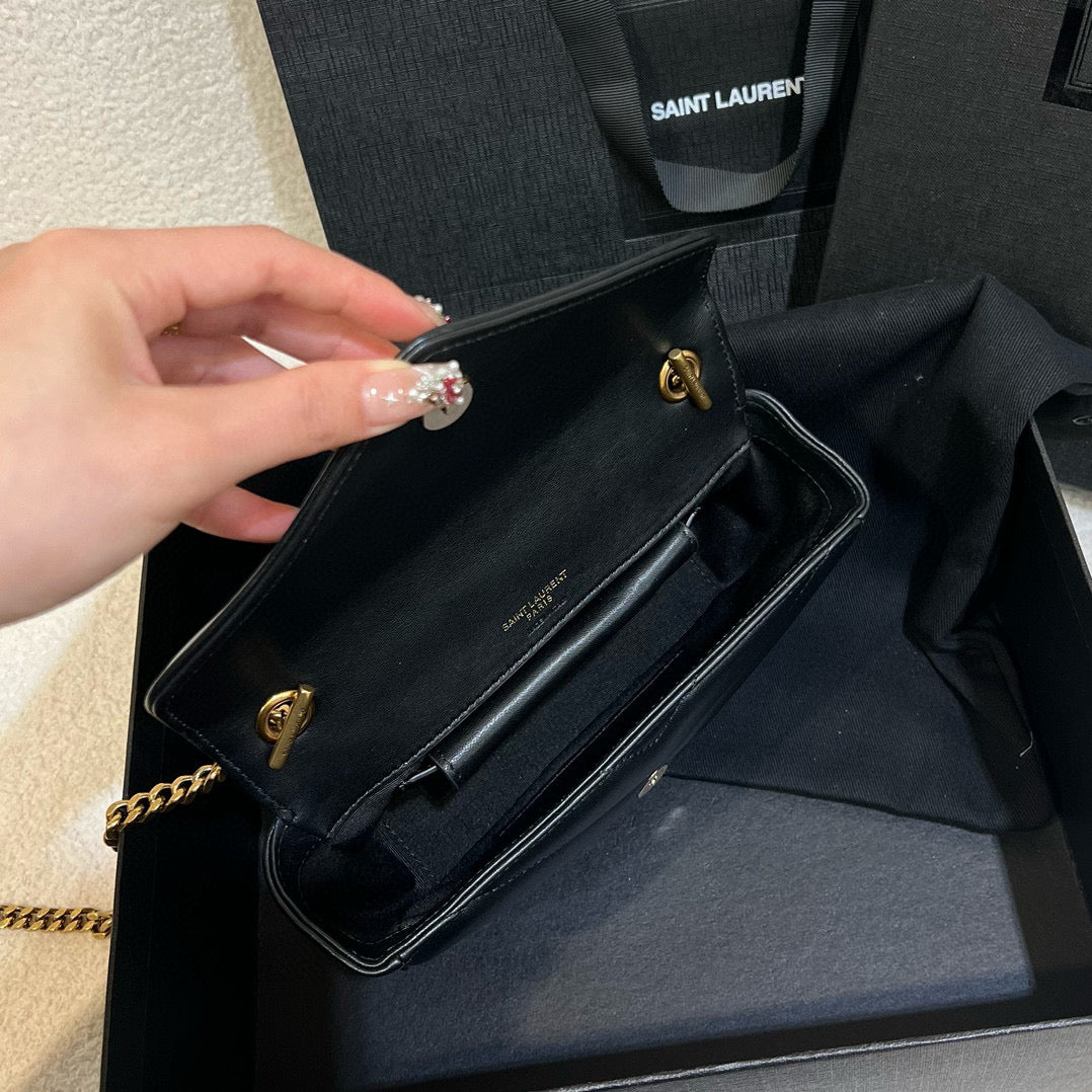 YSL Loulou Shoulder Bag 20x12x5cm