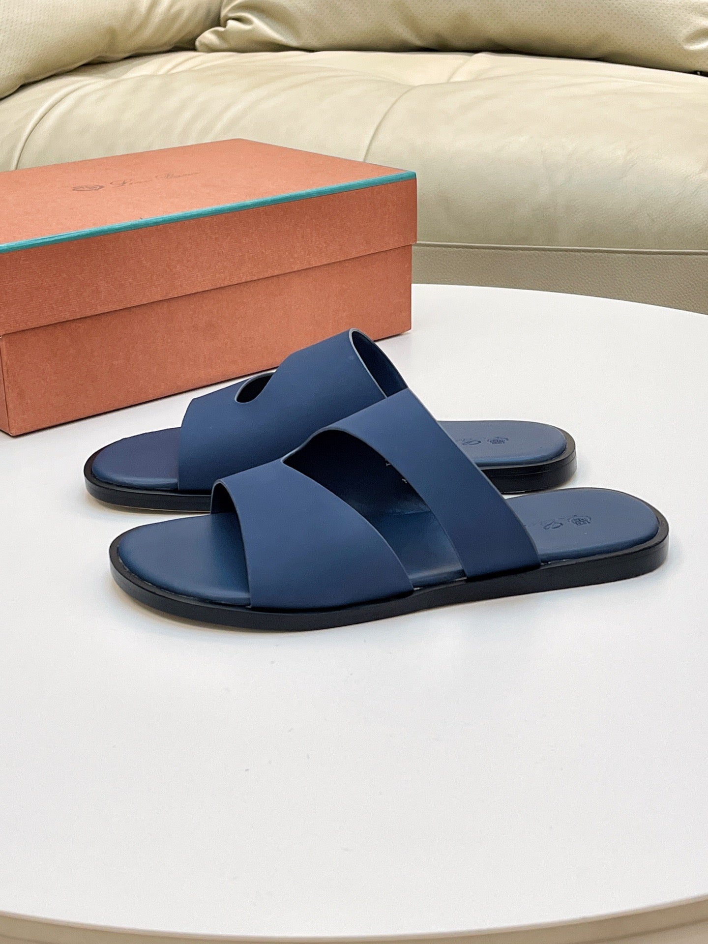LP Sandals