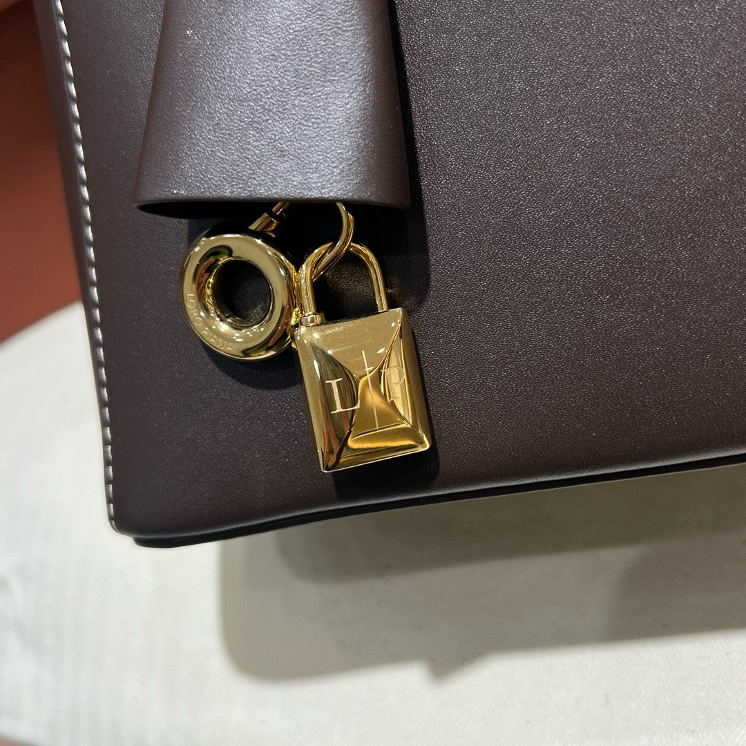 Loro Piana Extra Bag 27