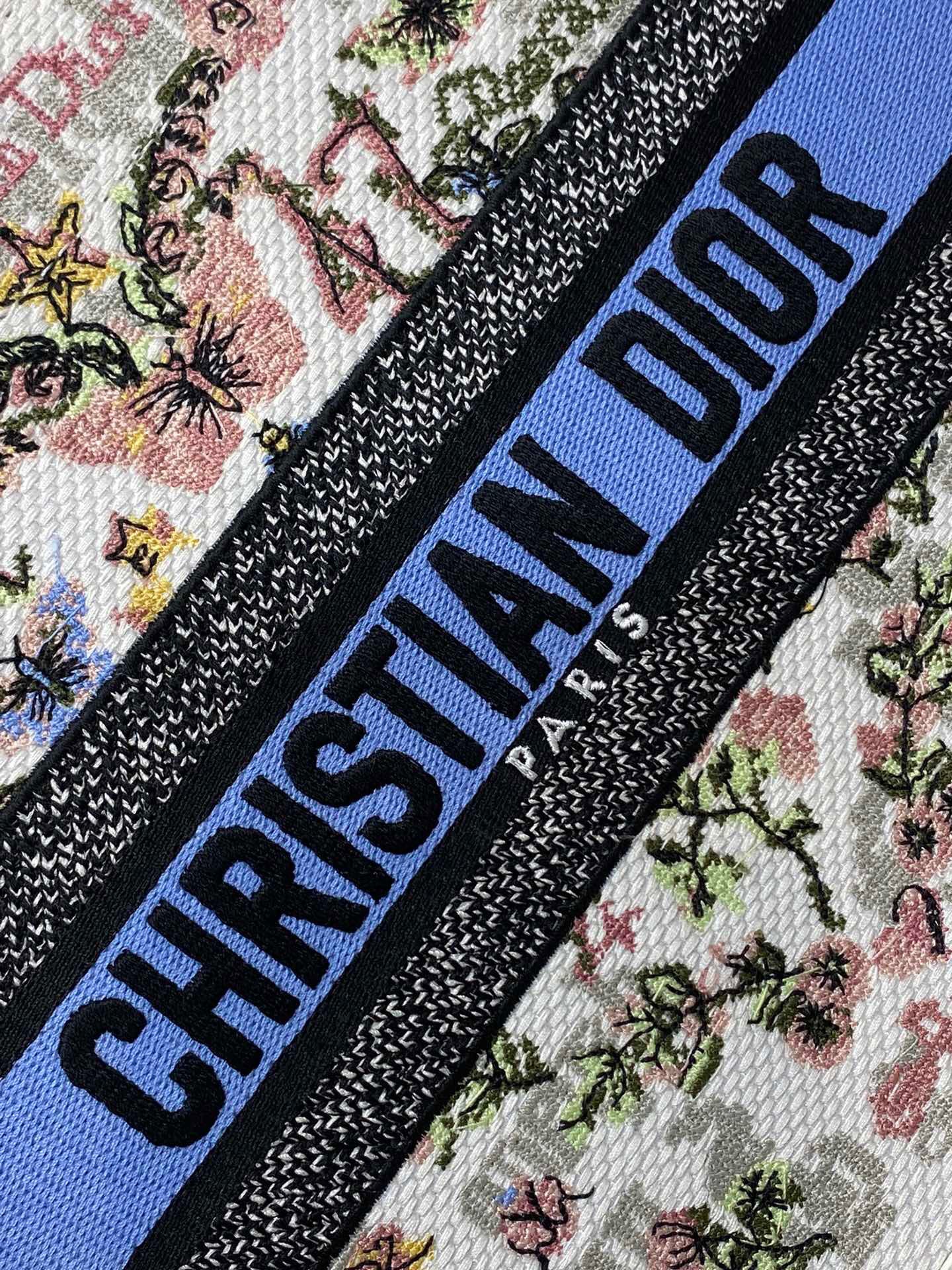 Dior Tote  26x12x21cm