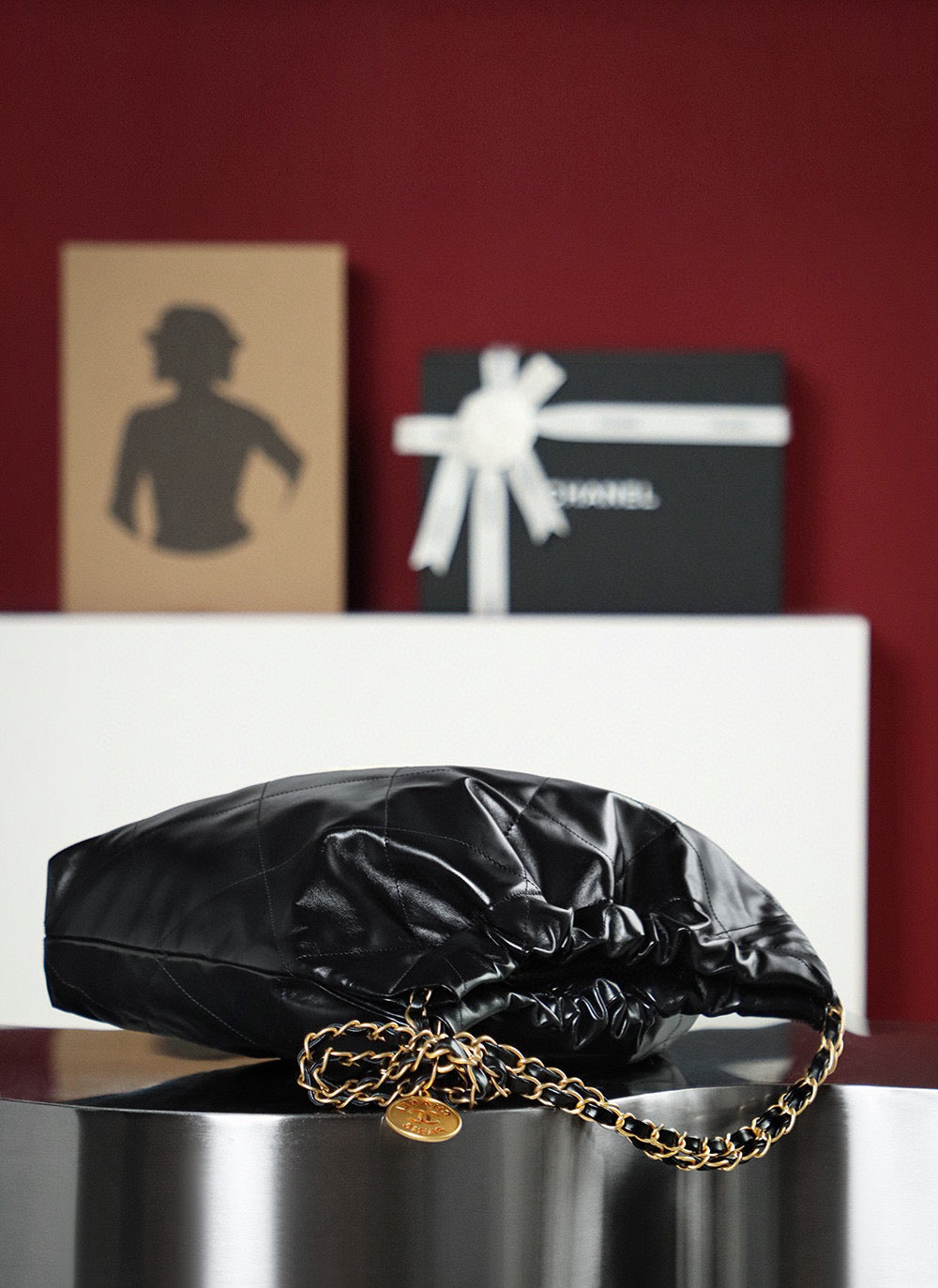 Chanel 22 Bag (38x42x8cm)