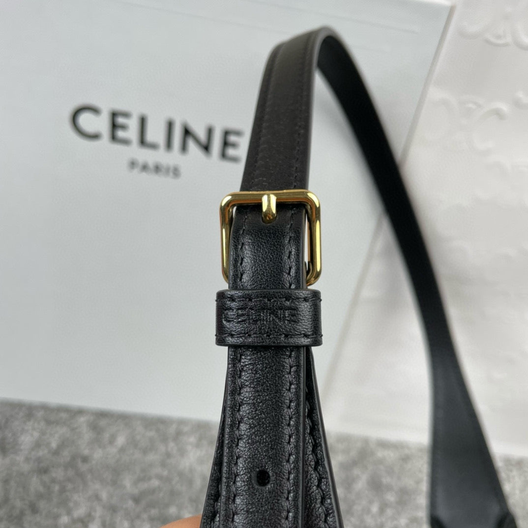 Celine Triomphe Hobo