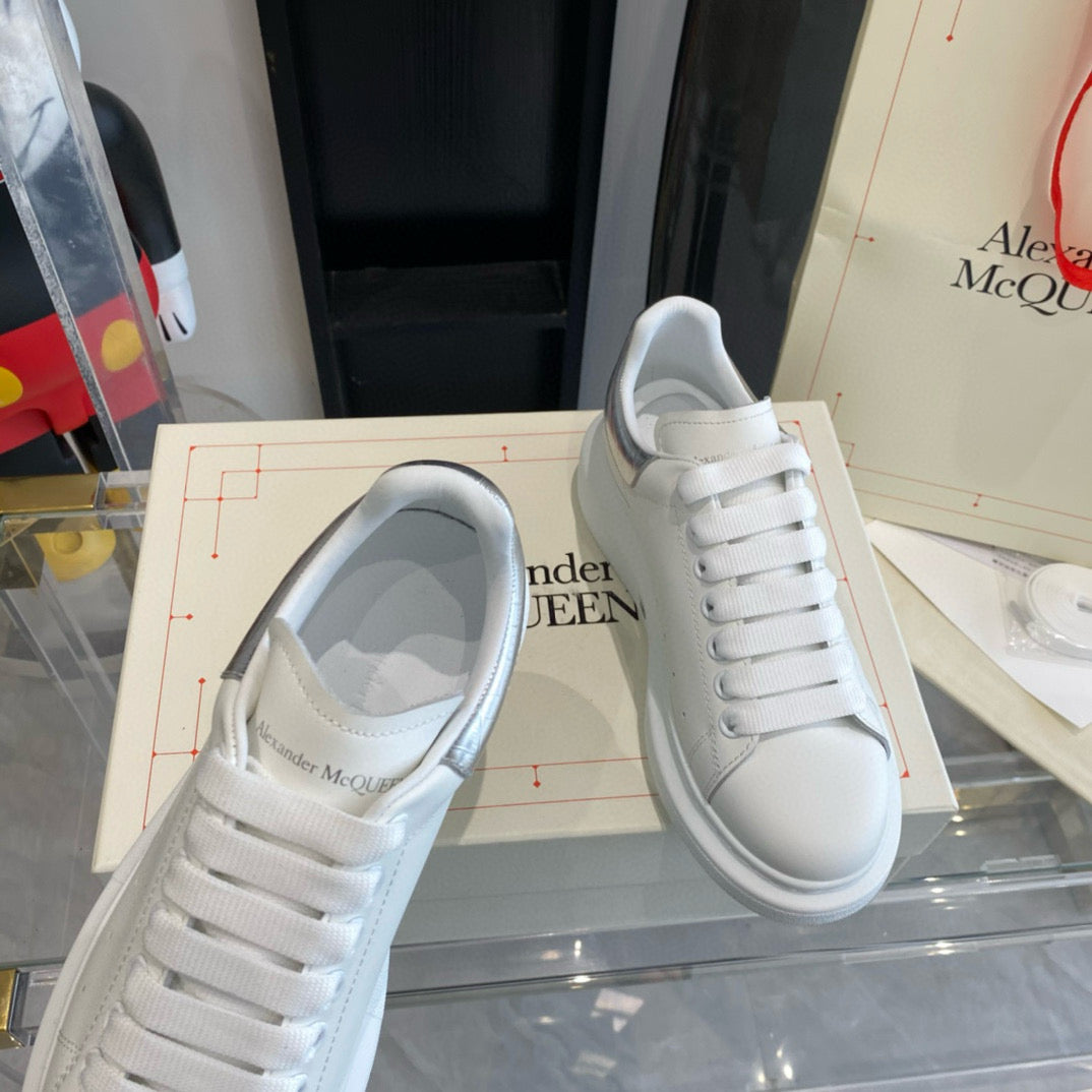 Alexander McQueen Sneakers