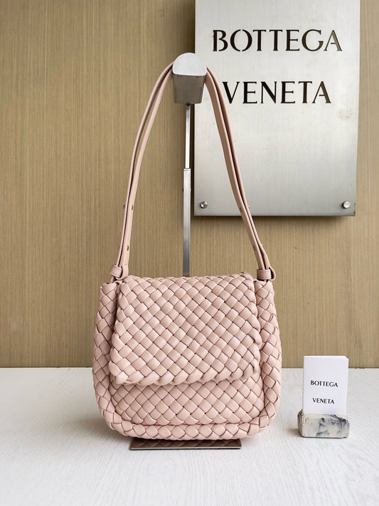 BV Cobble Mini Bag