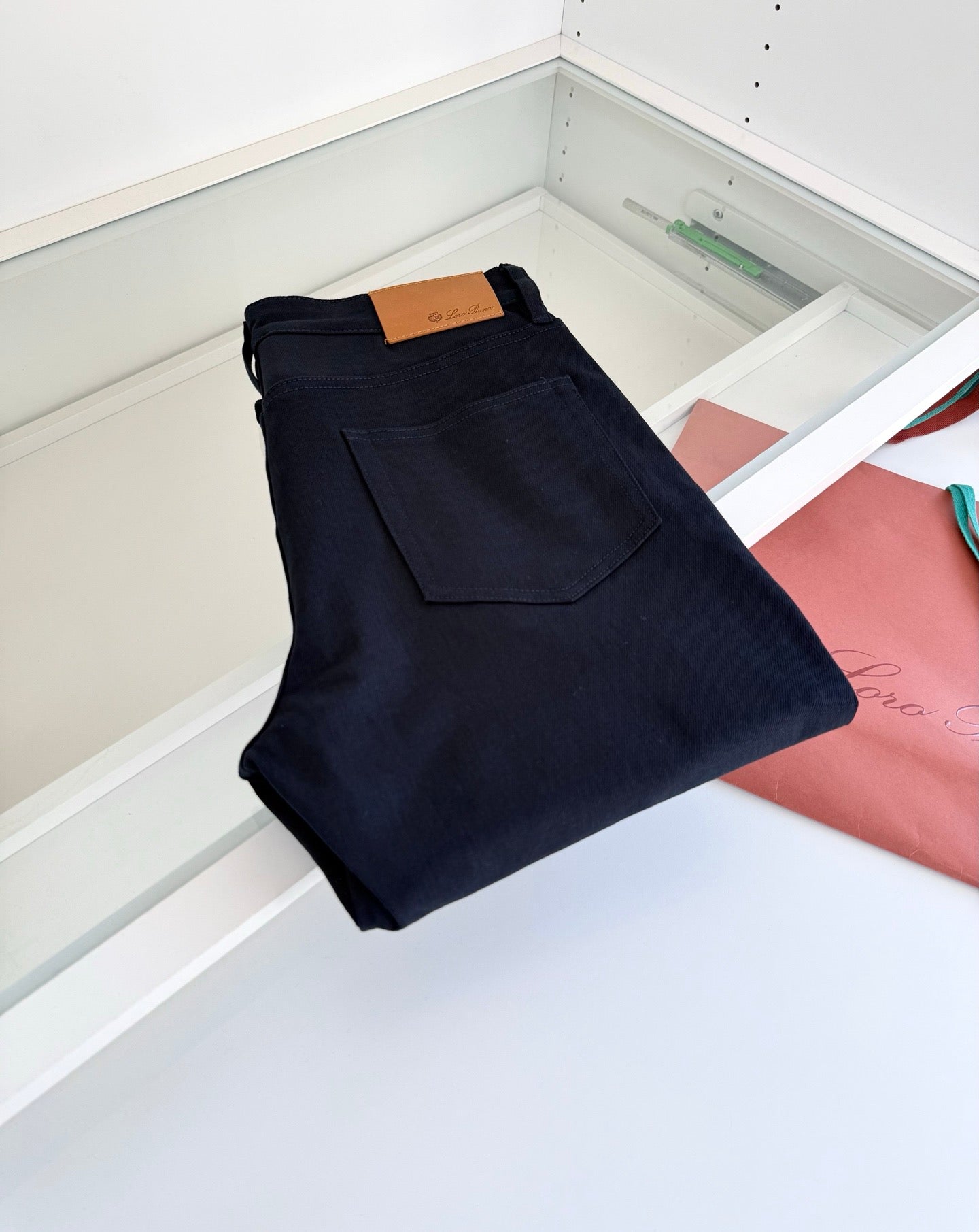 LP Long Pants