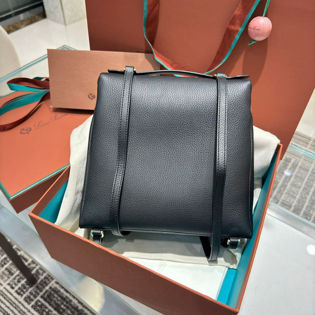 LP Extra Pocket L23.5 Backpack