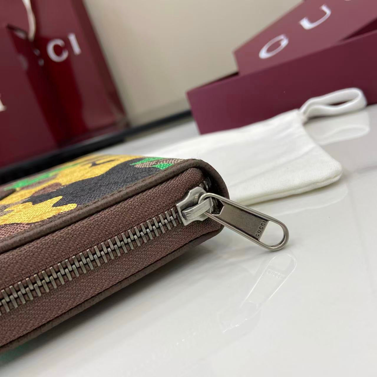 Gucci Long Zipped Wallet