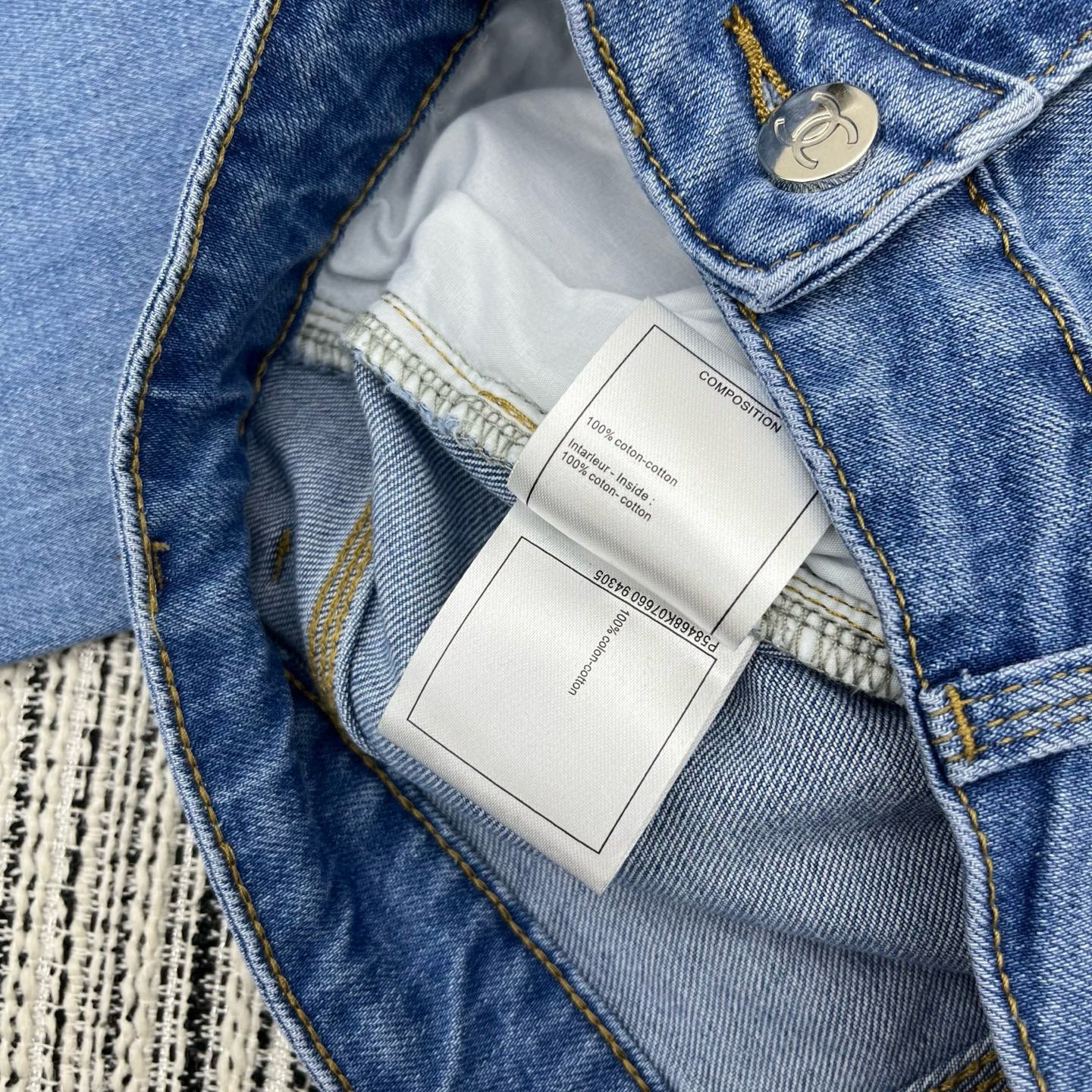 Chanel Jeans