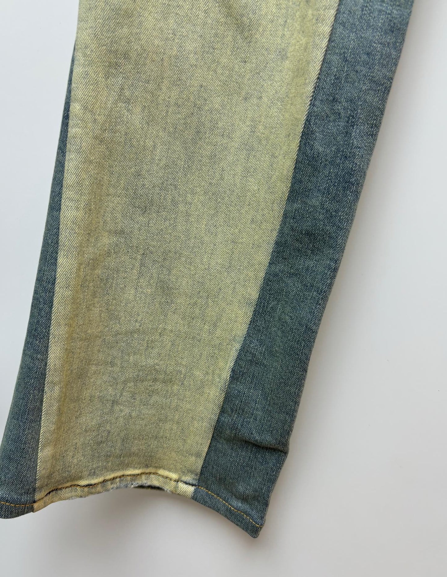 Amiri Jeans