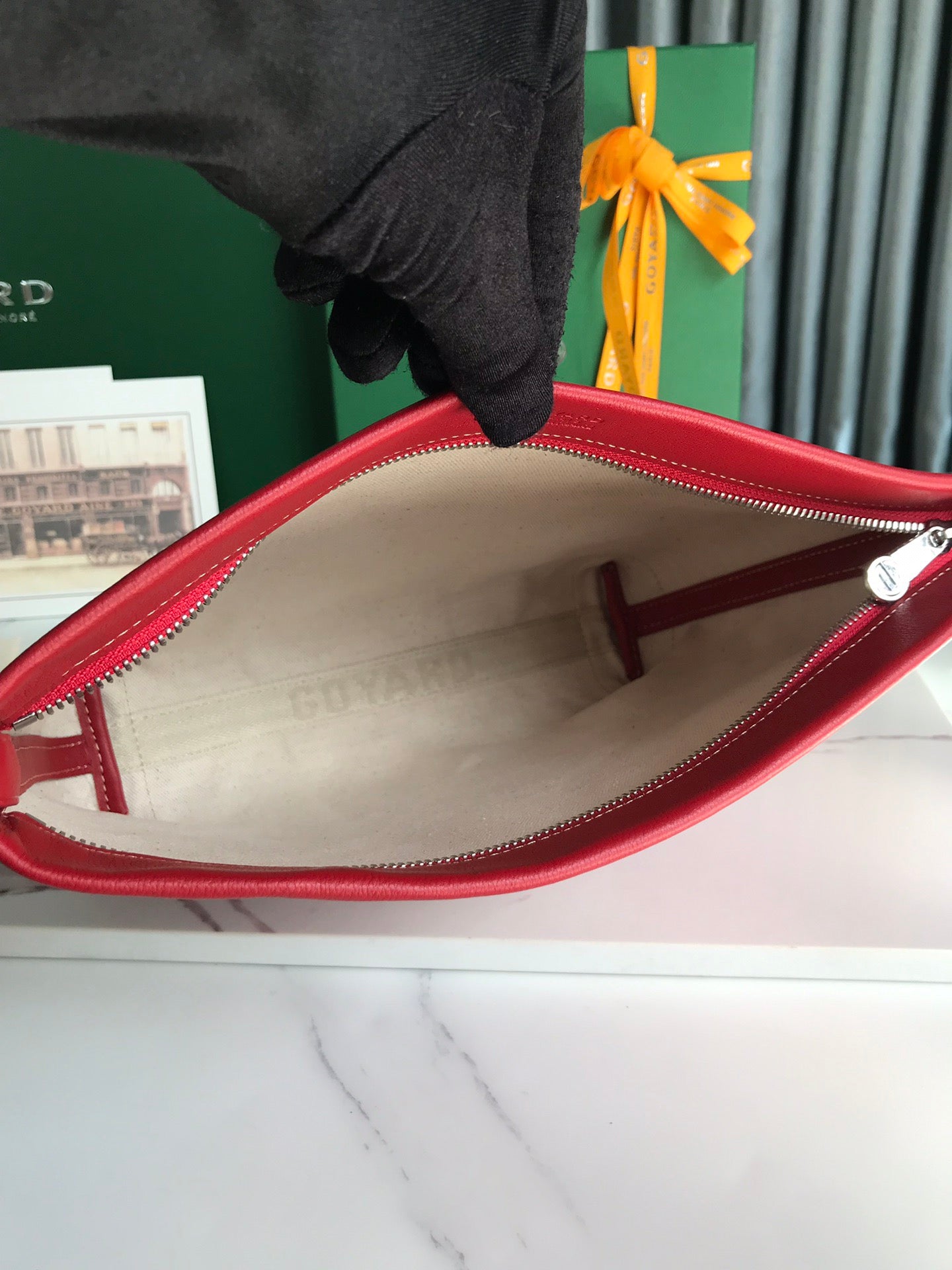 Goyard Conti