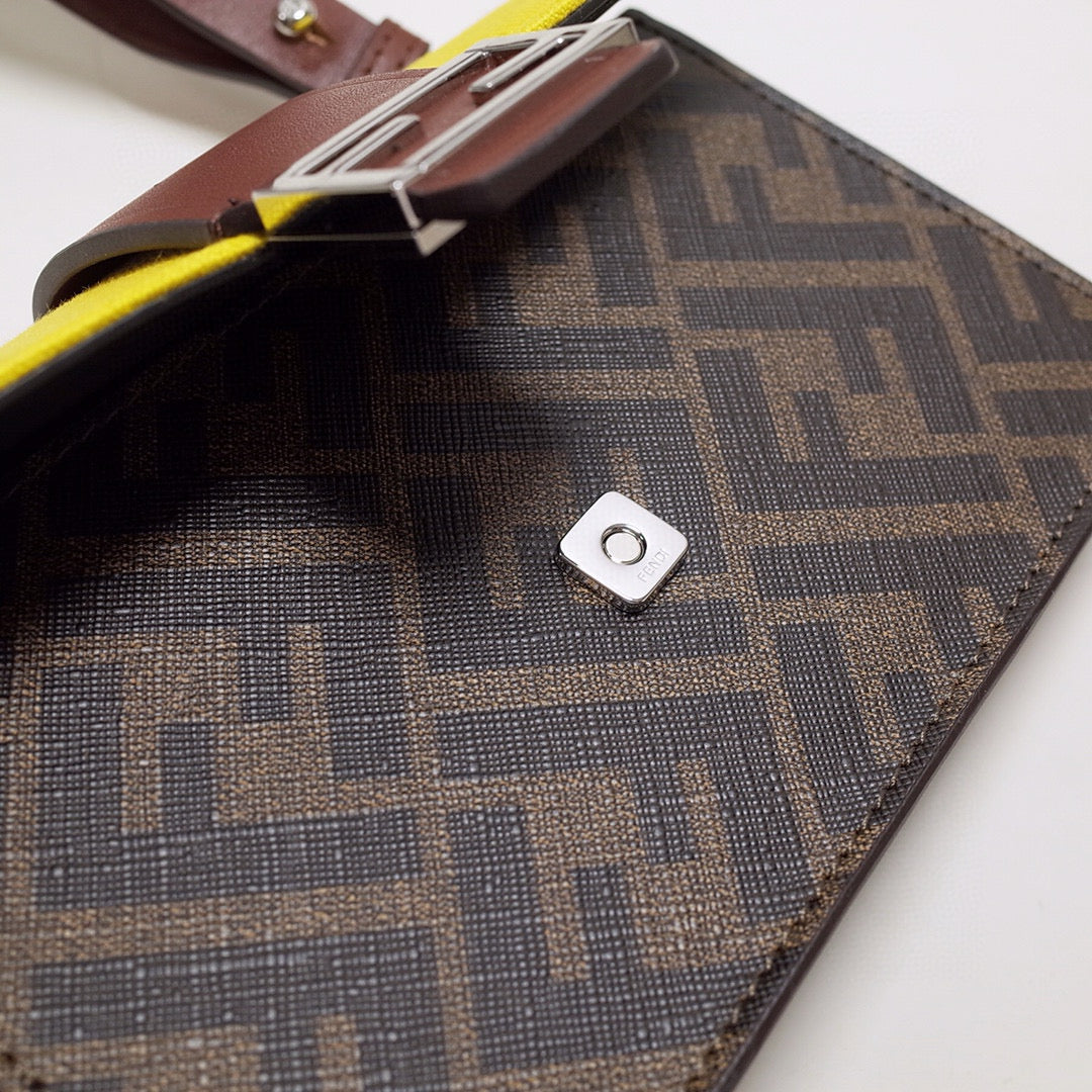 FENDI BAGUETTE 16.5*2.5*11