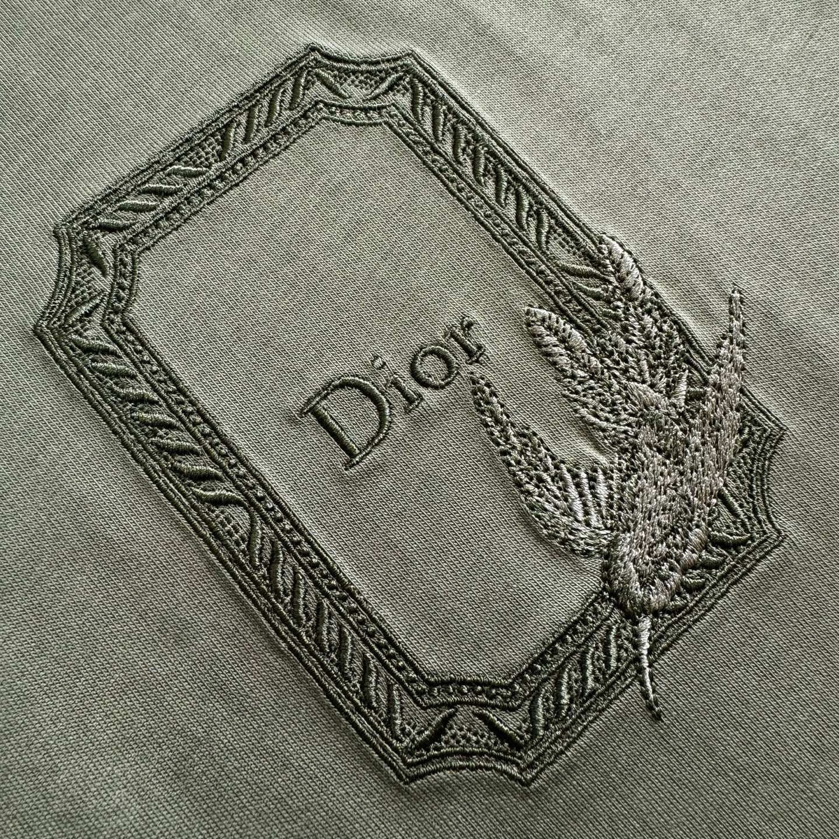 Dior T-shirt