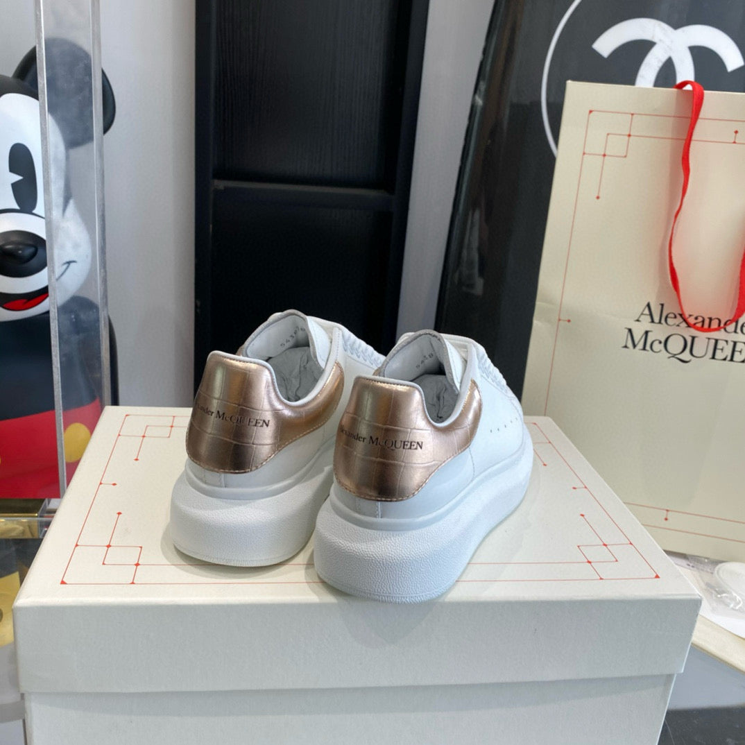 Alexander McQueen Sneakers