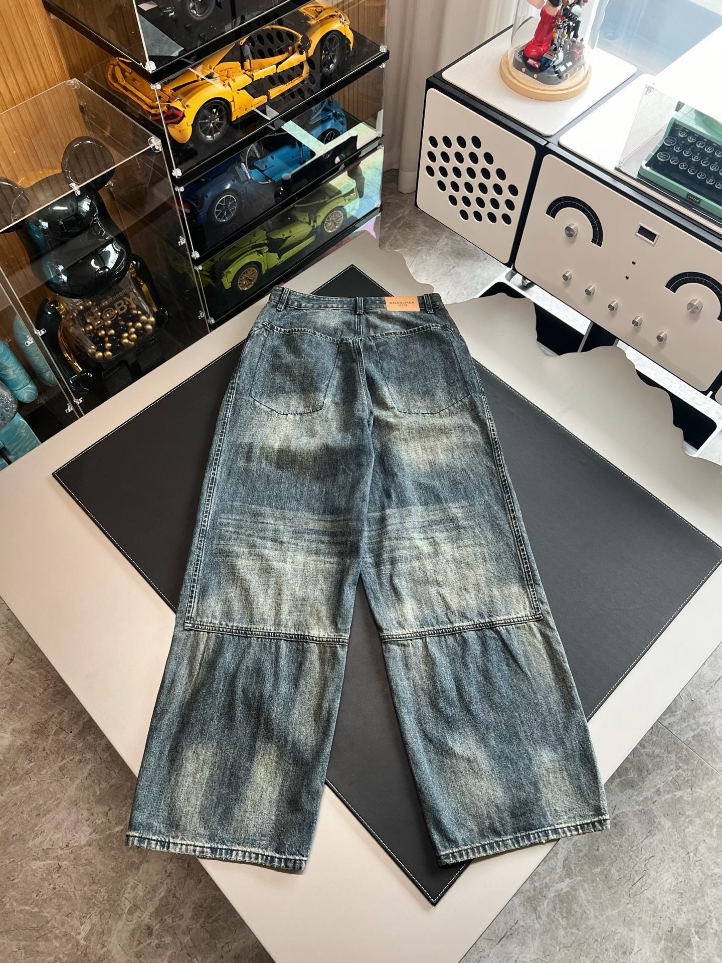 Balenciaga Jeans