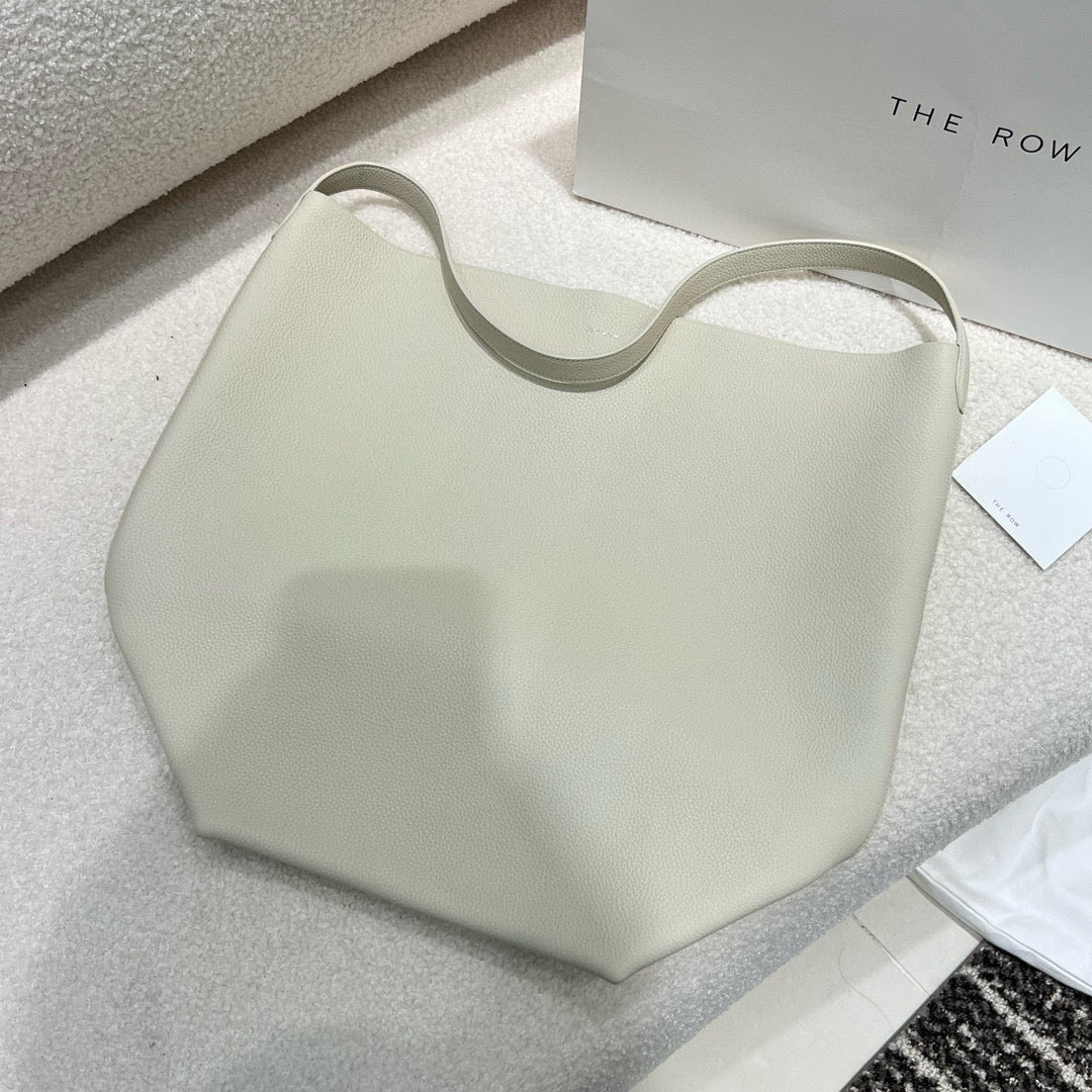 The Row Bucket Bag(44CM*38CM*21CM)