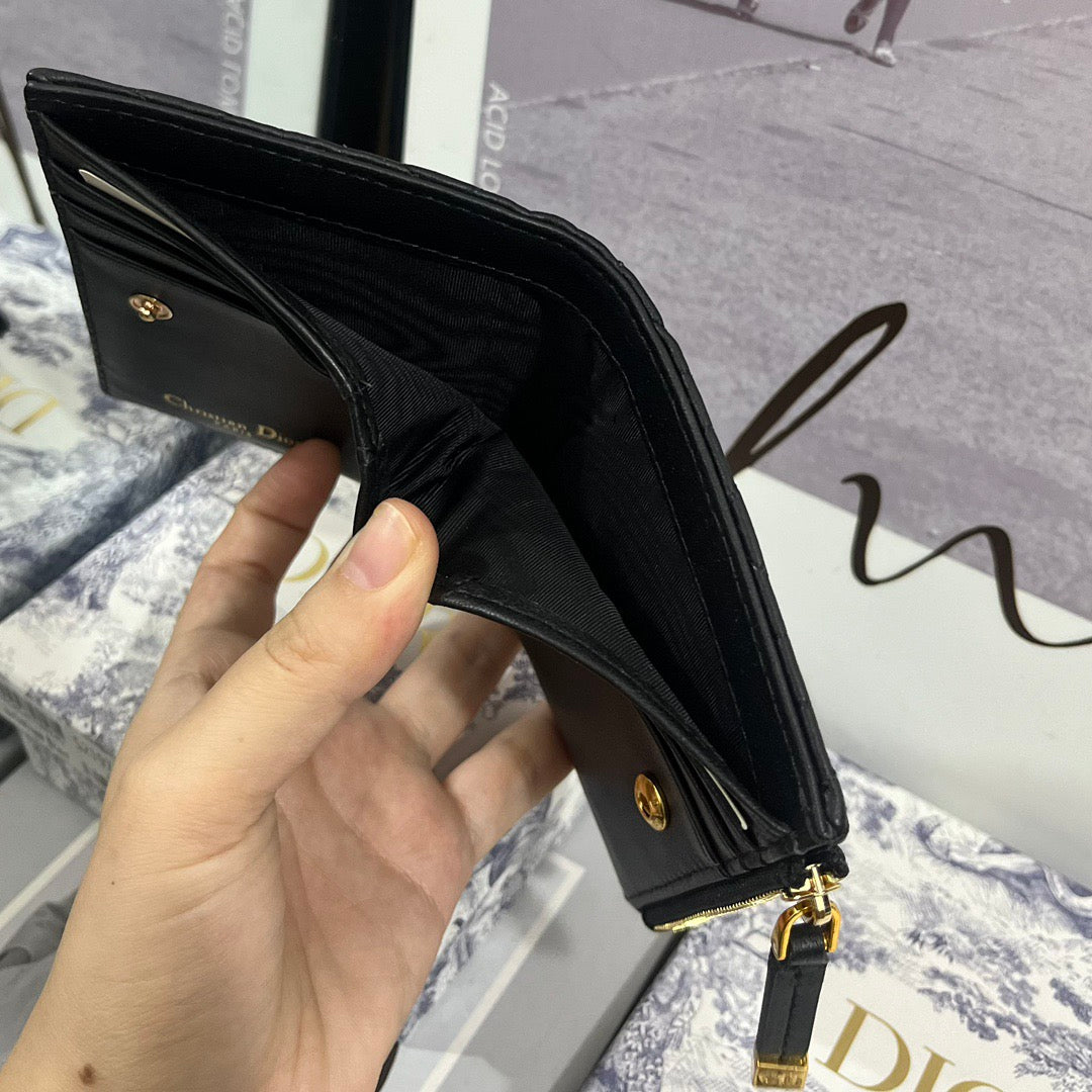 Dior Wallet