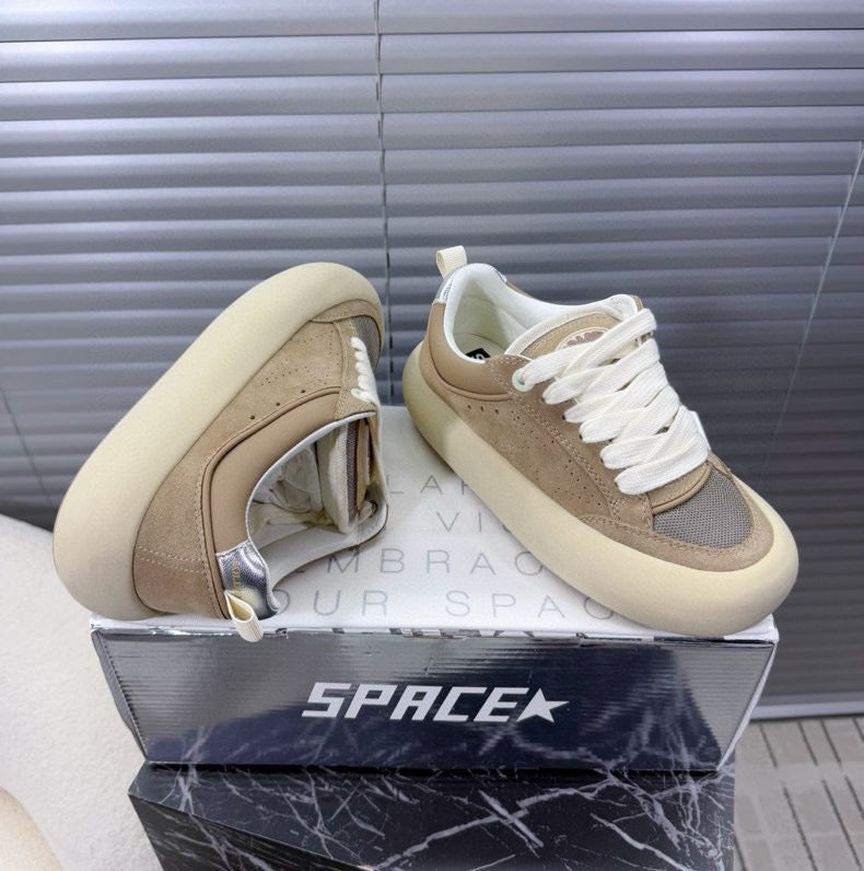 Golden Goose Sneaker