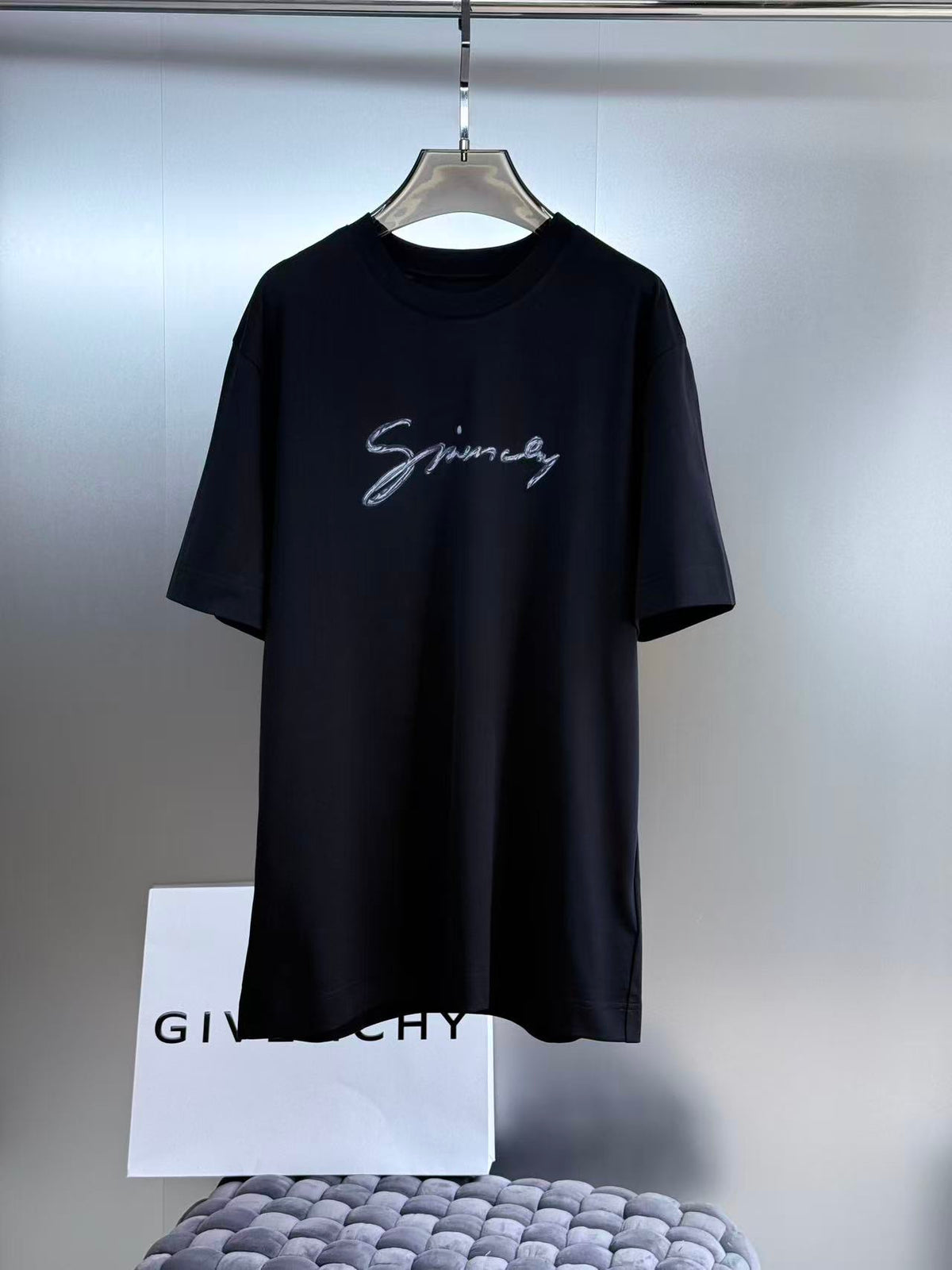 Givenchy T-Shirt