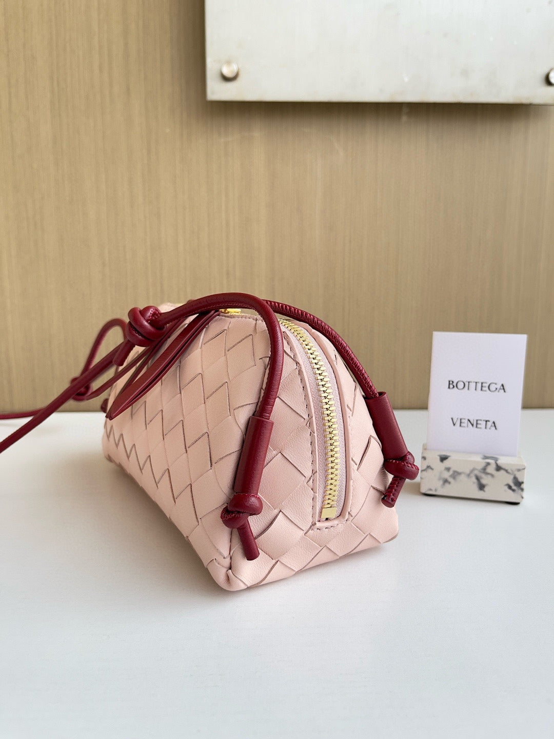 BV Intrecciato Concert Pouch Bag