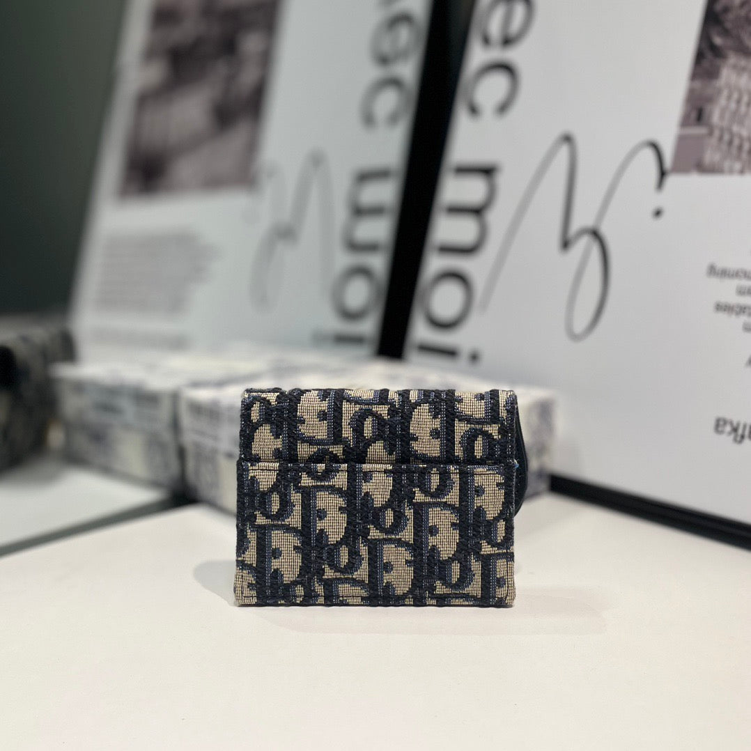 Dior Wallet