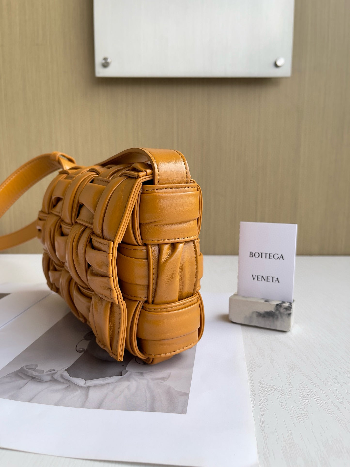BV Cassette Mini Bag 19x4x12cm