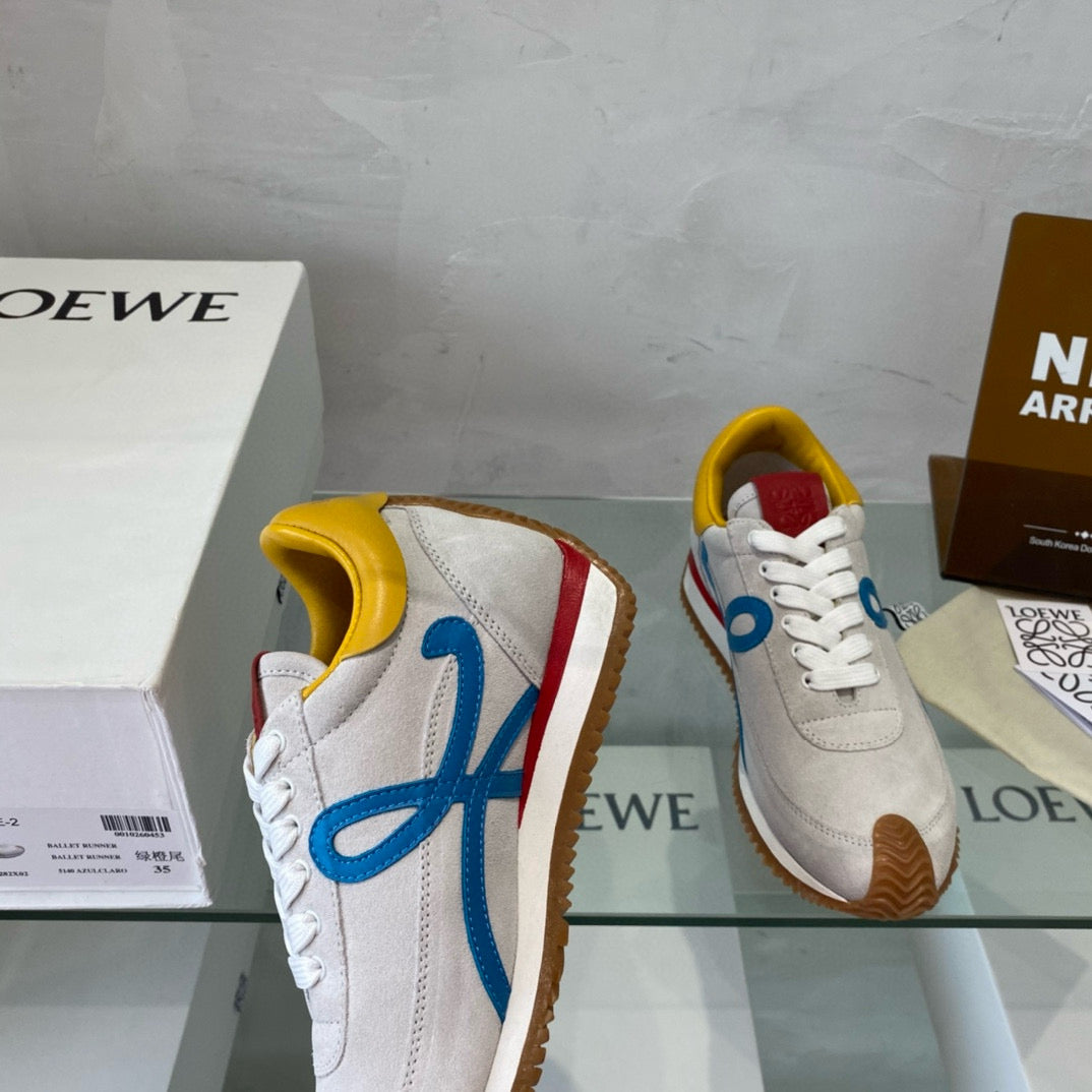 Loewe Sneakers