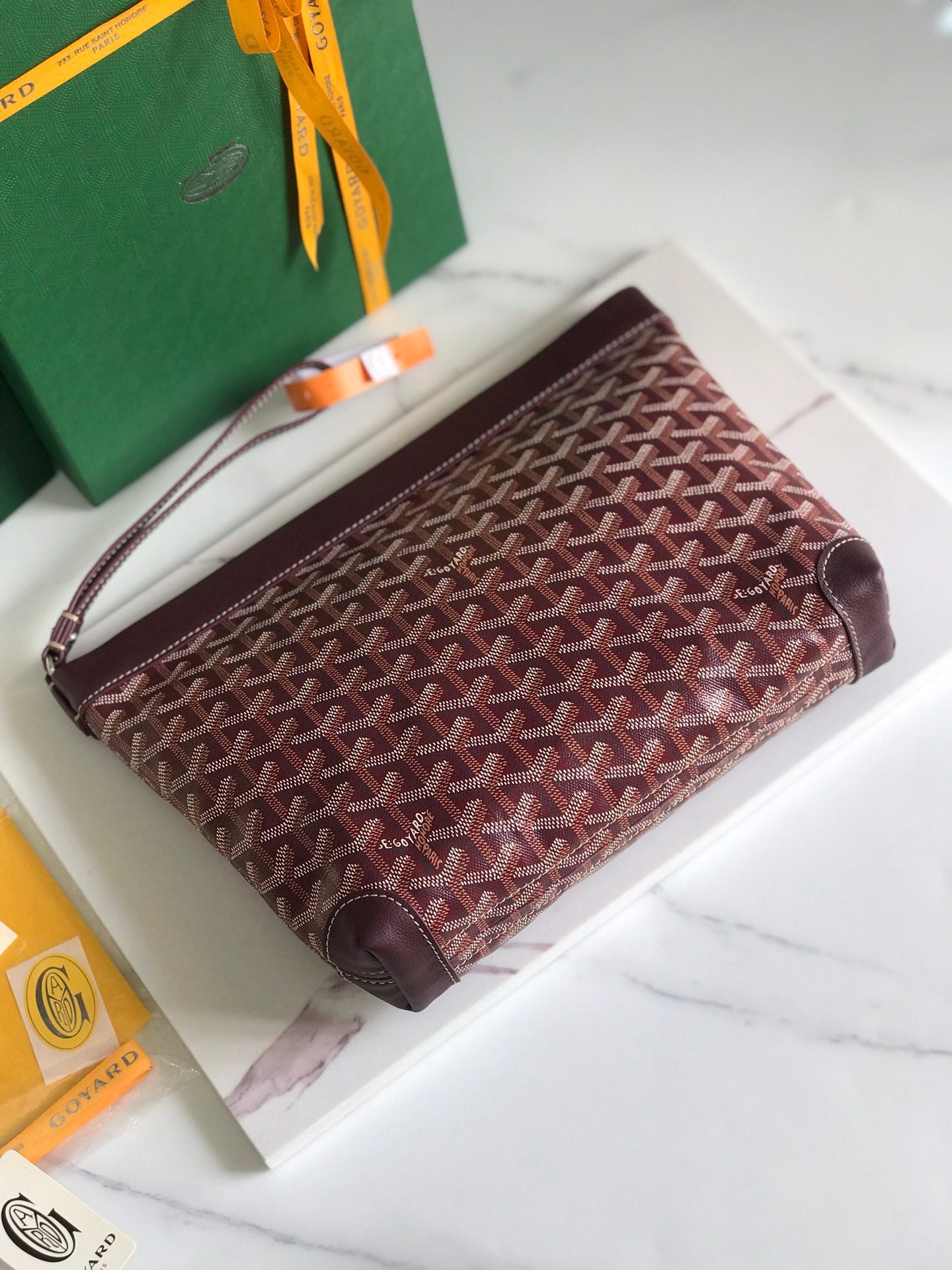 Goyard Conti