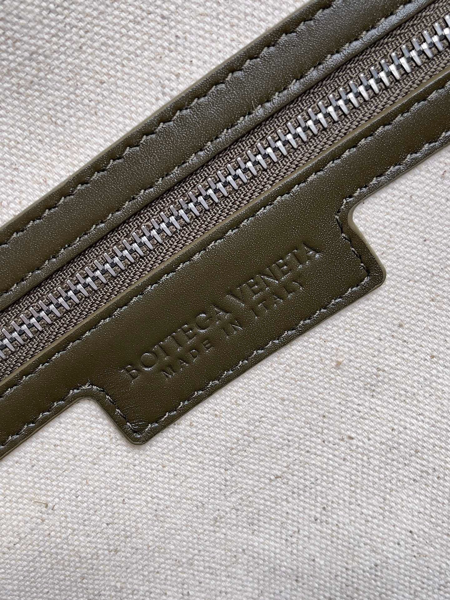 Bottega Veneta BRIEFCASE
