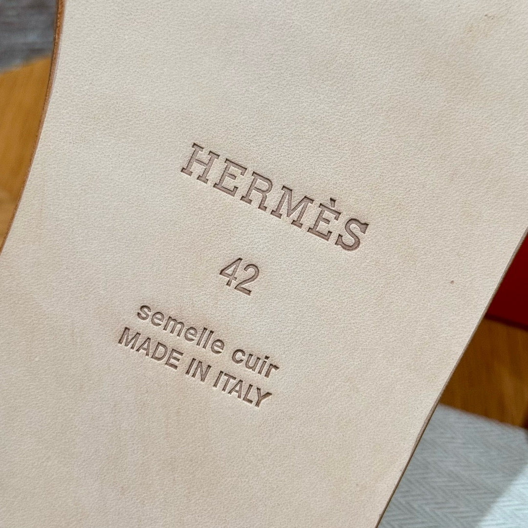 Hermes Slippers