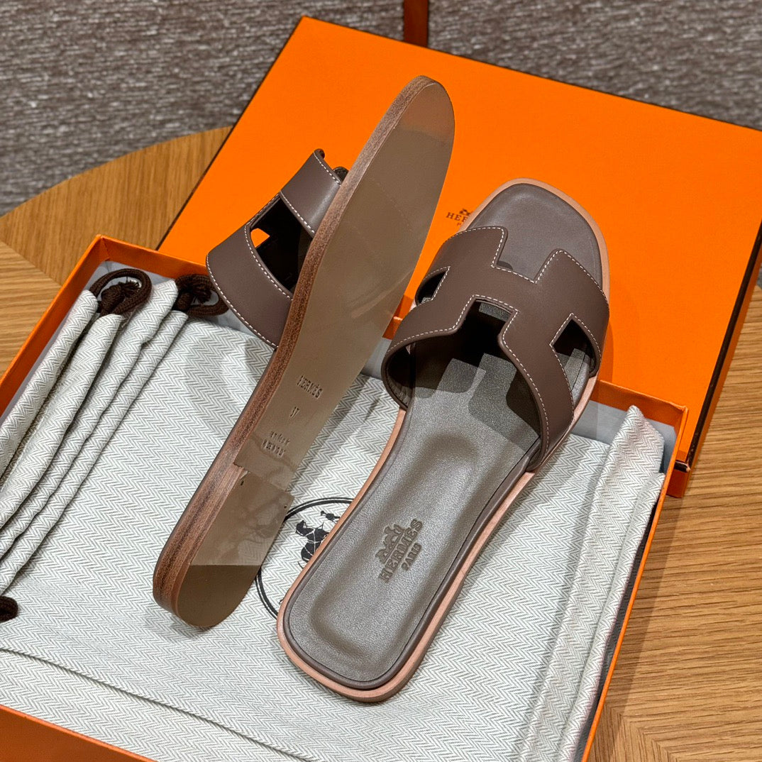 Hermes Sandals