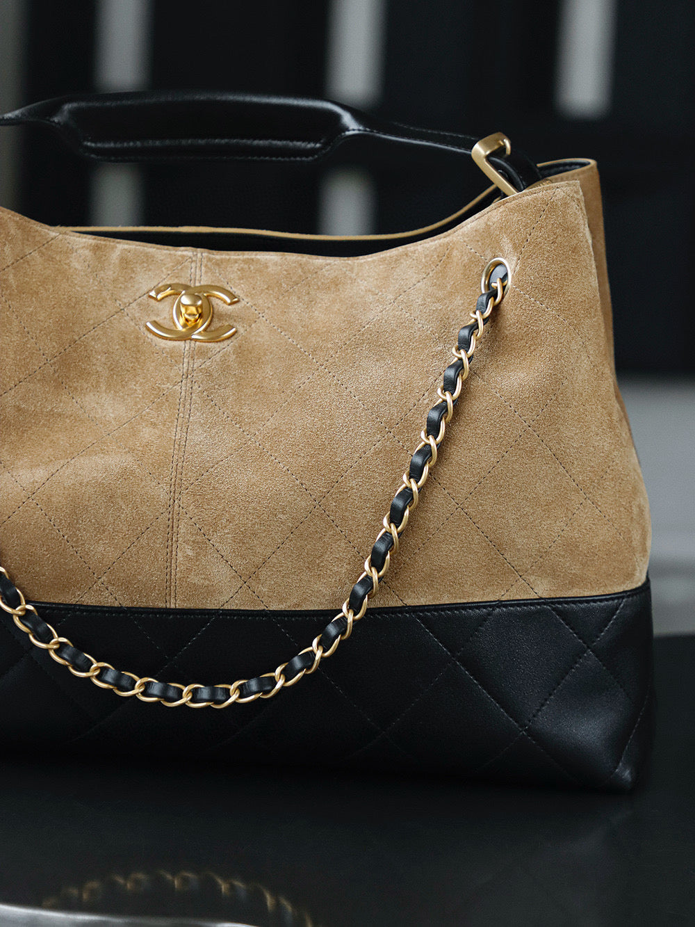 Chanel 25A Hobo Bag